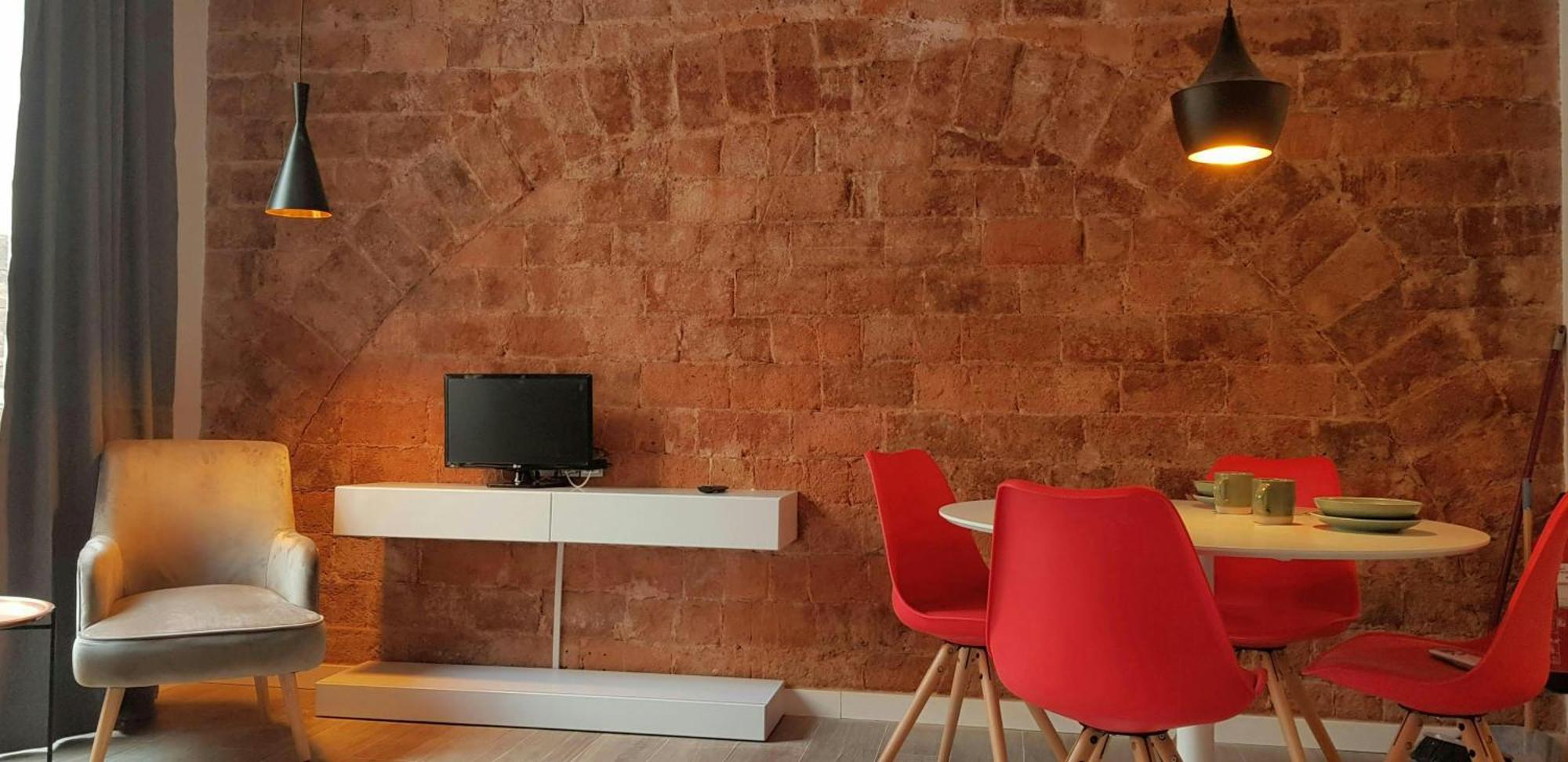 Sant Antoni 4 - Downtown Barcelona. Modern Barcelona