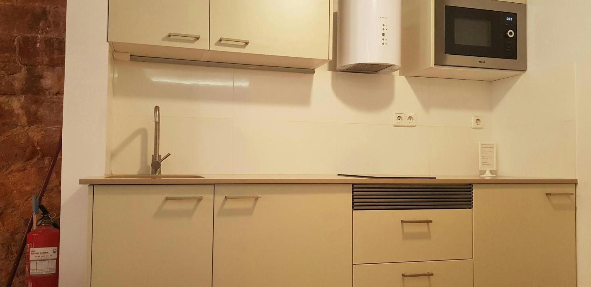 Apartamento Sant Antoni 4 - Downtown Barcelona. Modern *
