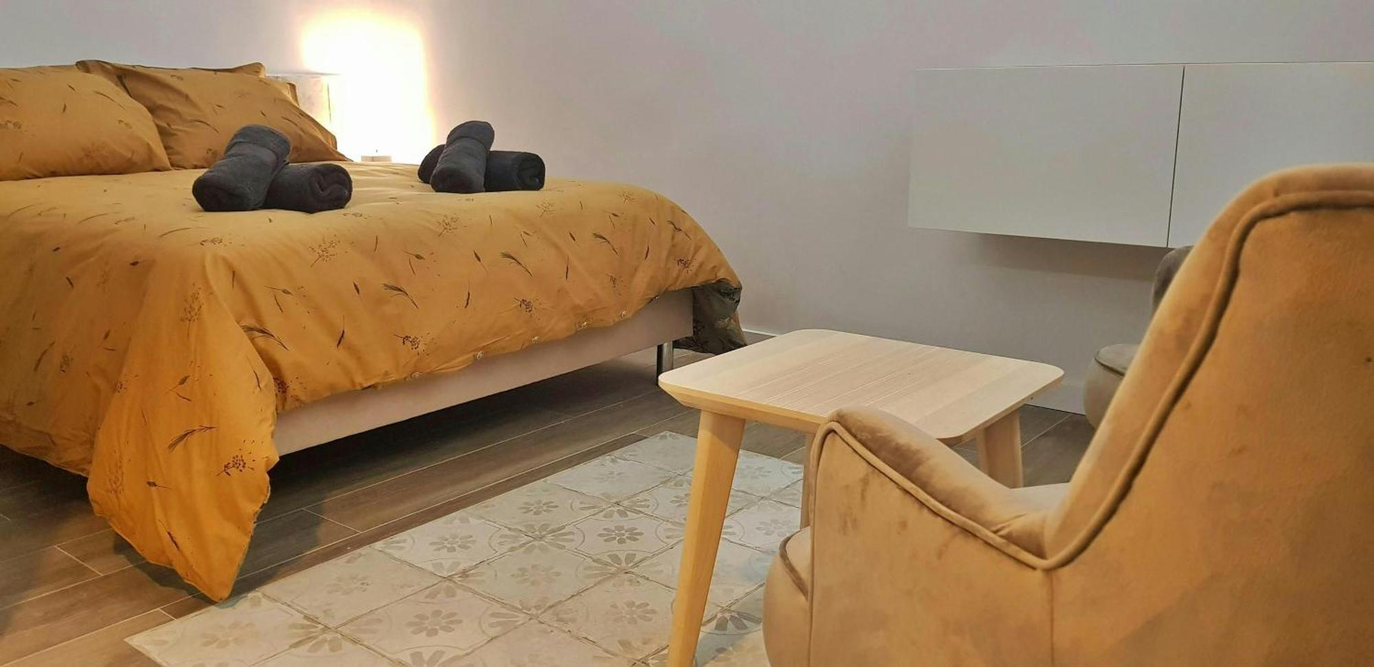 Sant Antoni 3 - Downtown Barcelona. Modern Apartamento