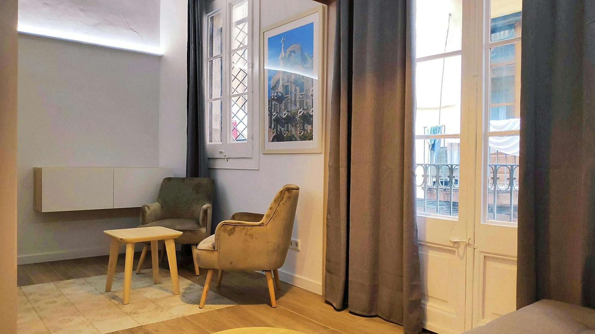 Sant Antoni 3 - Downtown Barcelona. Modern Apartamento