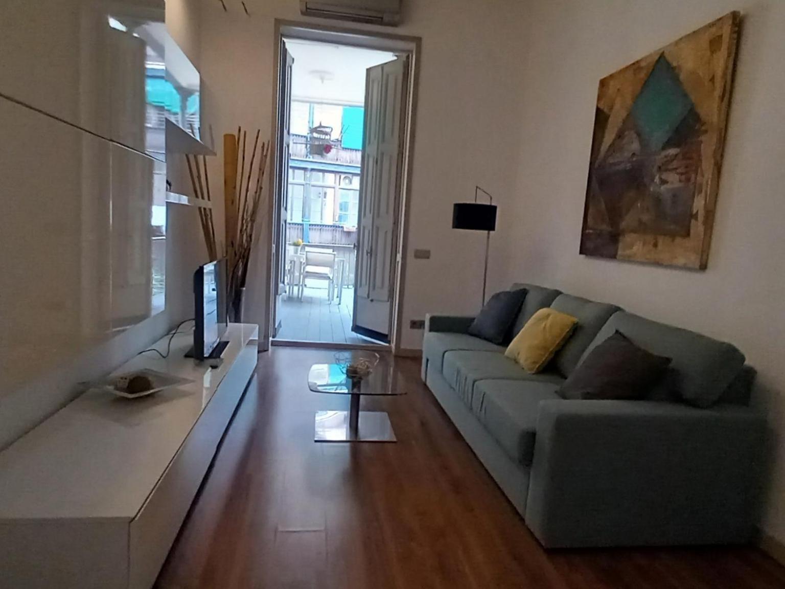 Eixample Patio Views With Amazing Terrace Apartamento