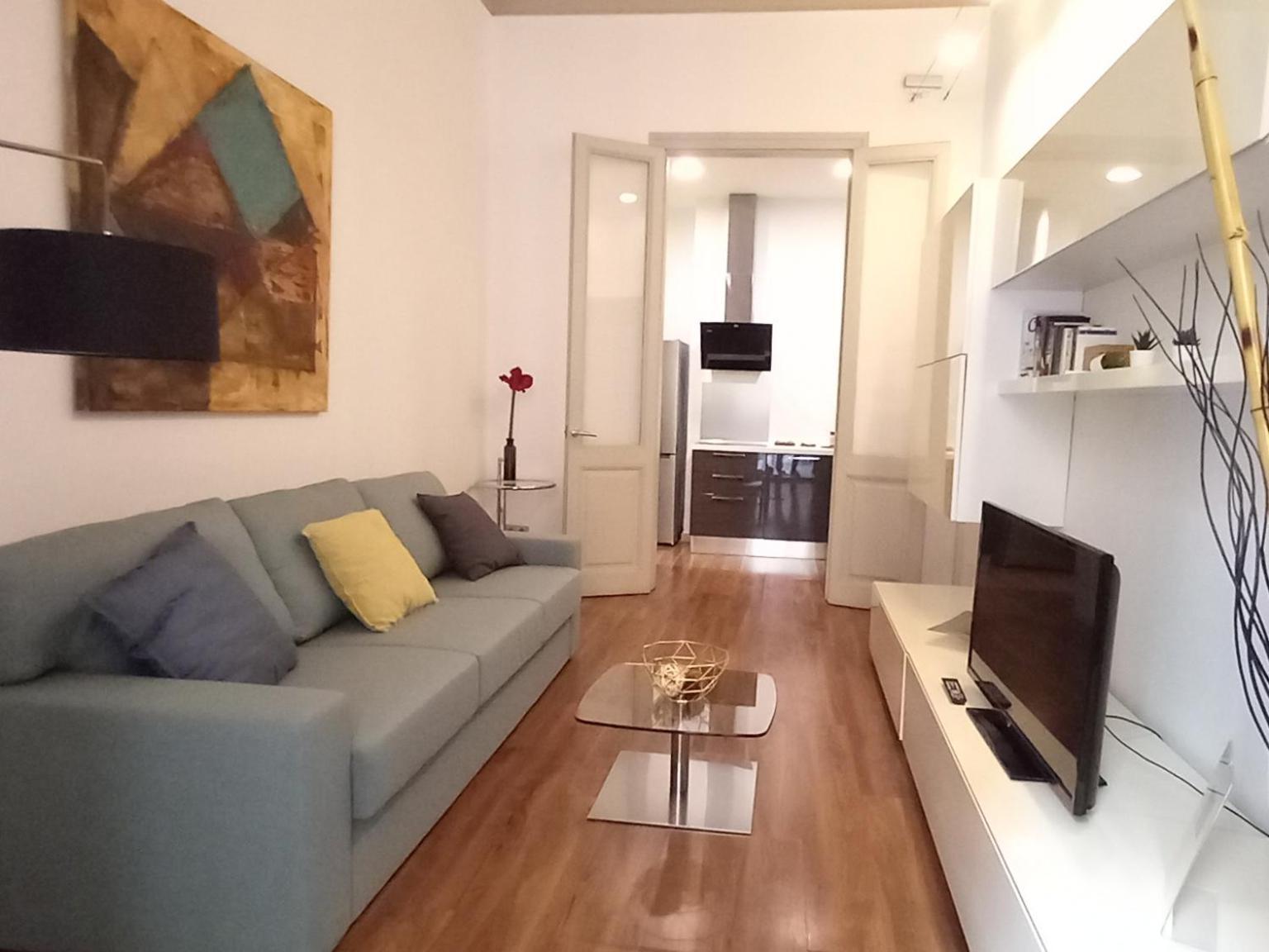 Eixample Patio Views With Amazing Terrace