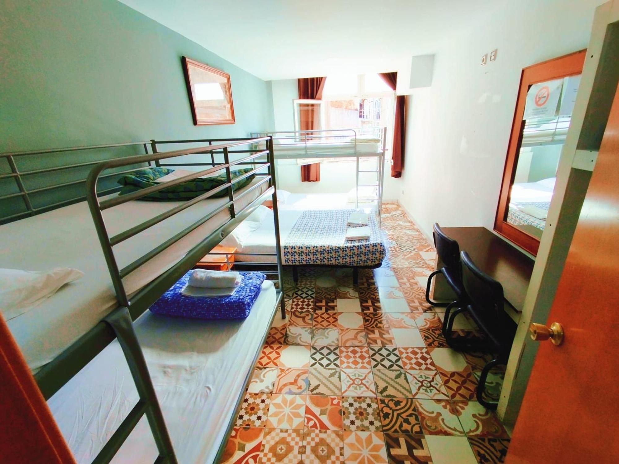 Hostal Sants Bcn