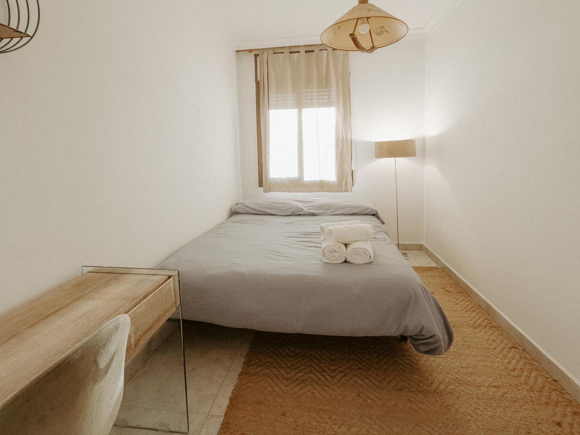 Apartamento Charming In Shared Near Camp Nou Barcelona