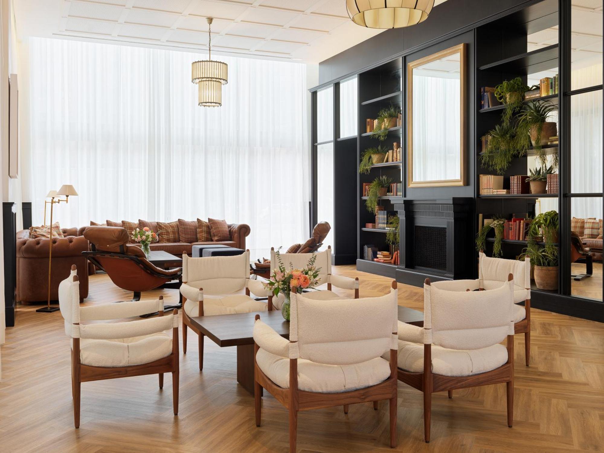 Hotel H10 Itaca 4*