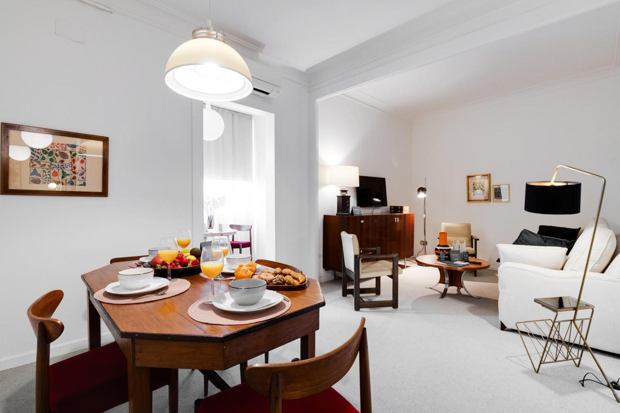 Apartamento Rocafort In Eixample Barcelona
