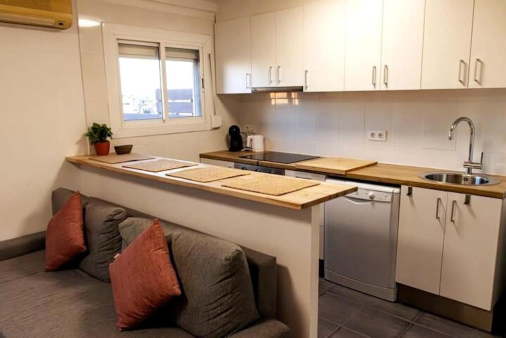 Bcn Central-atico Sants Apartamento