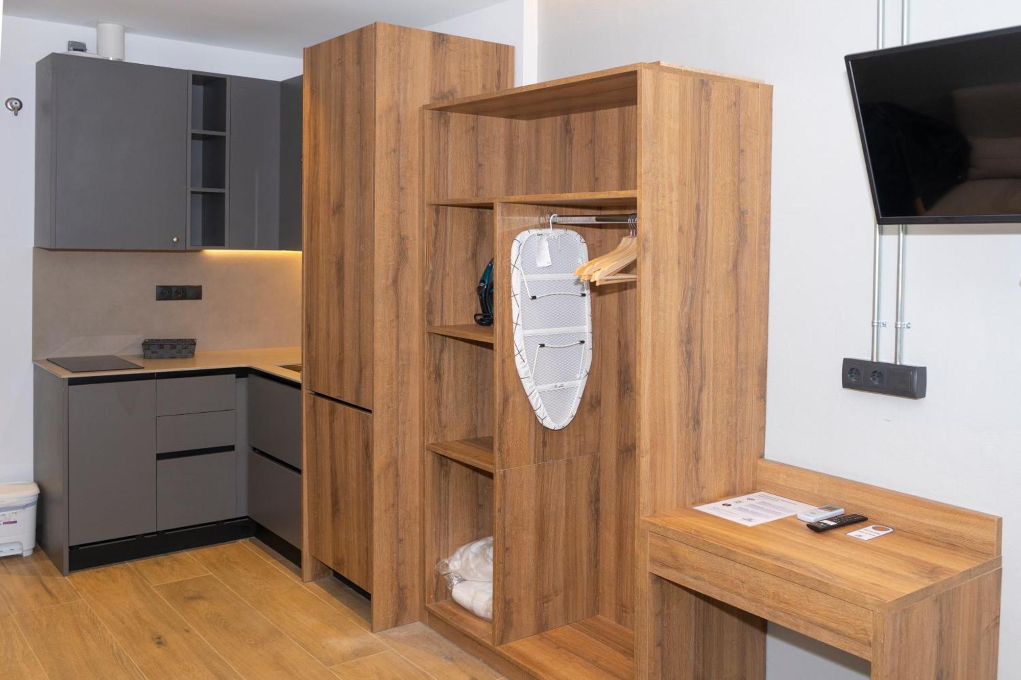 Monturiol Apartment
