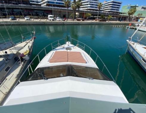 Zafiro, A Wonderful Yacht In Barcelona
