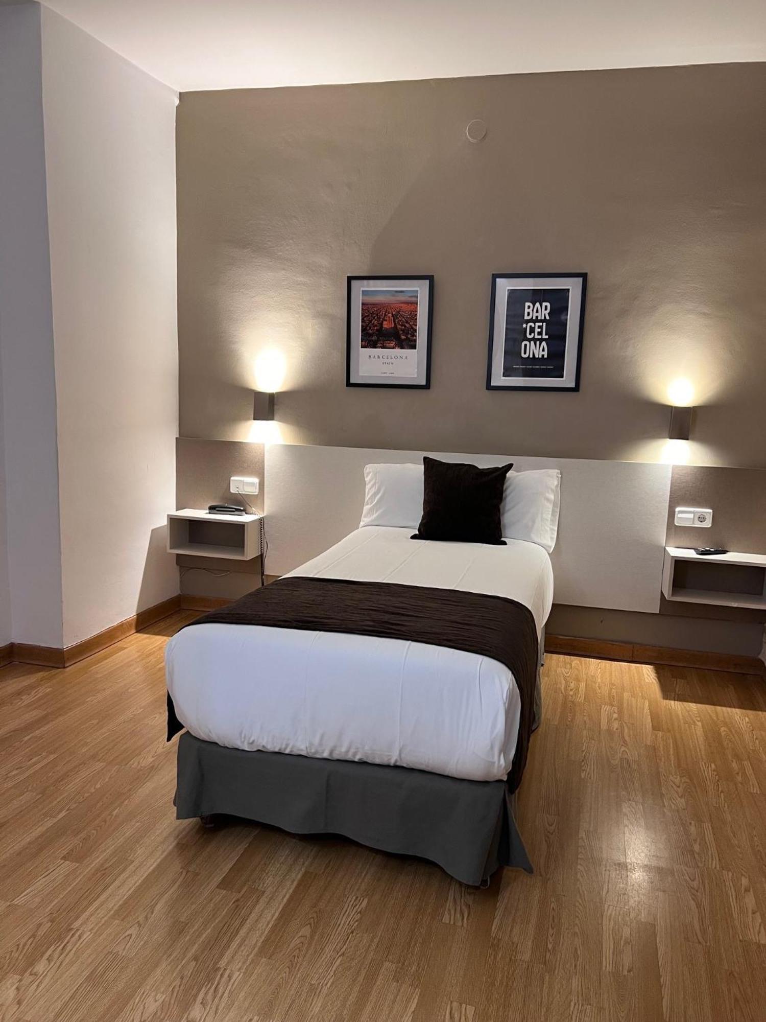 Travessera Hotel 2*