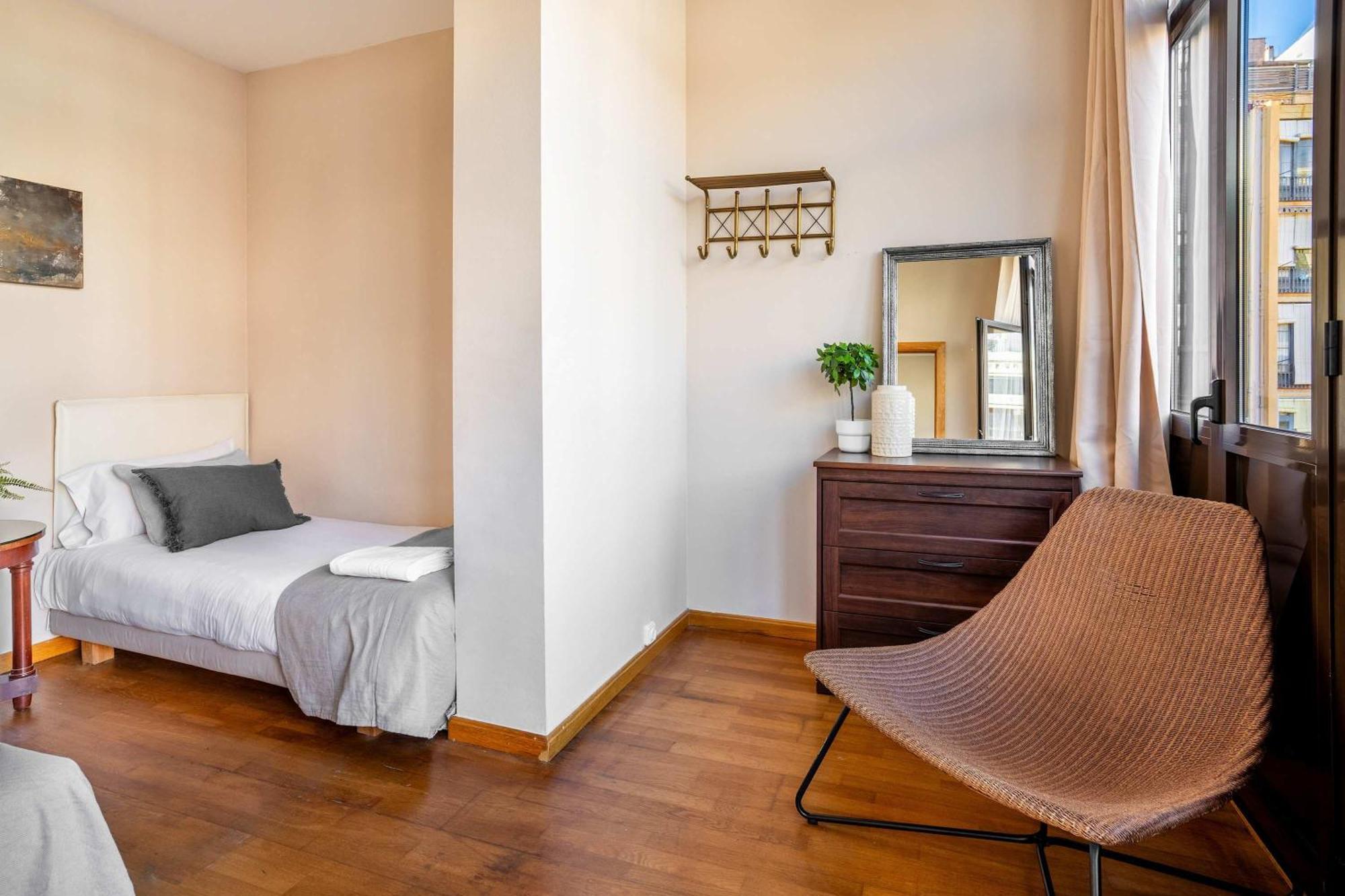 Elegant 3-bedroom In The Heart Of Bcn Barcelona