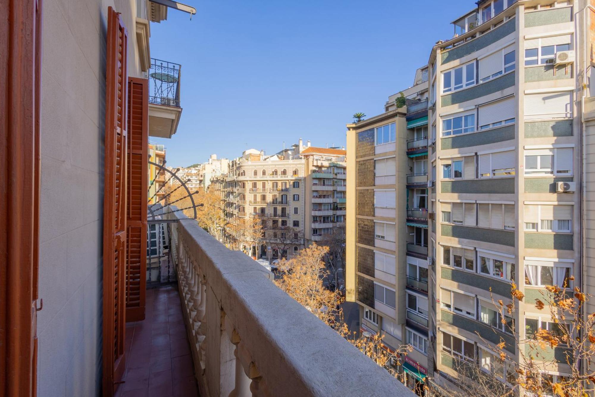 Housalia Sagrada Familia Views Apartment