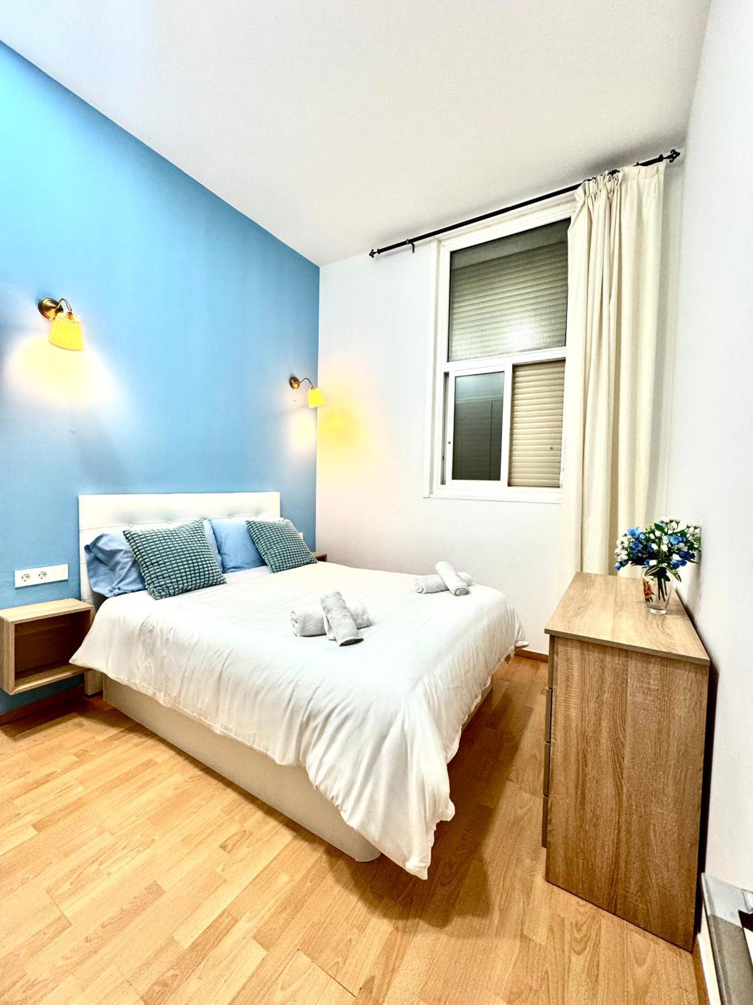Pamis Sants, Apartamento *