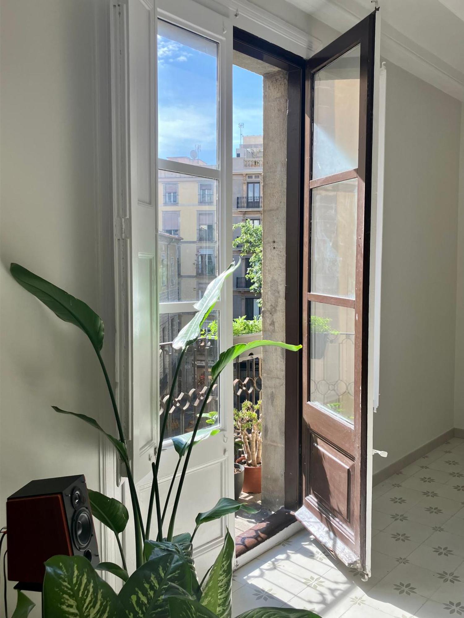 Apartment Placa De Sant Josep Oriol Barcelona