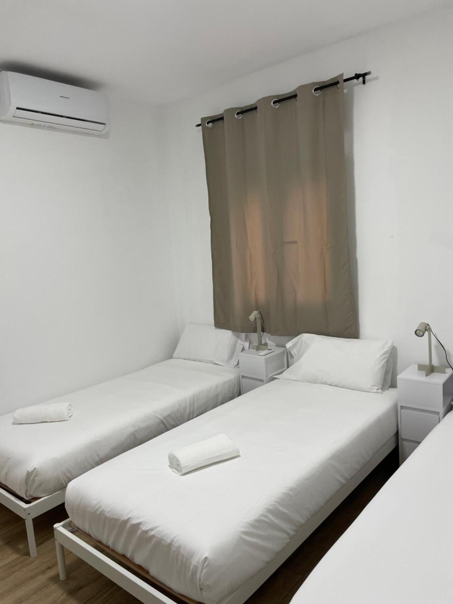Apartamentos Tarradellas Sants Estacio Apartment Barcelona