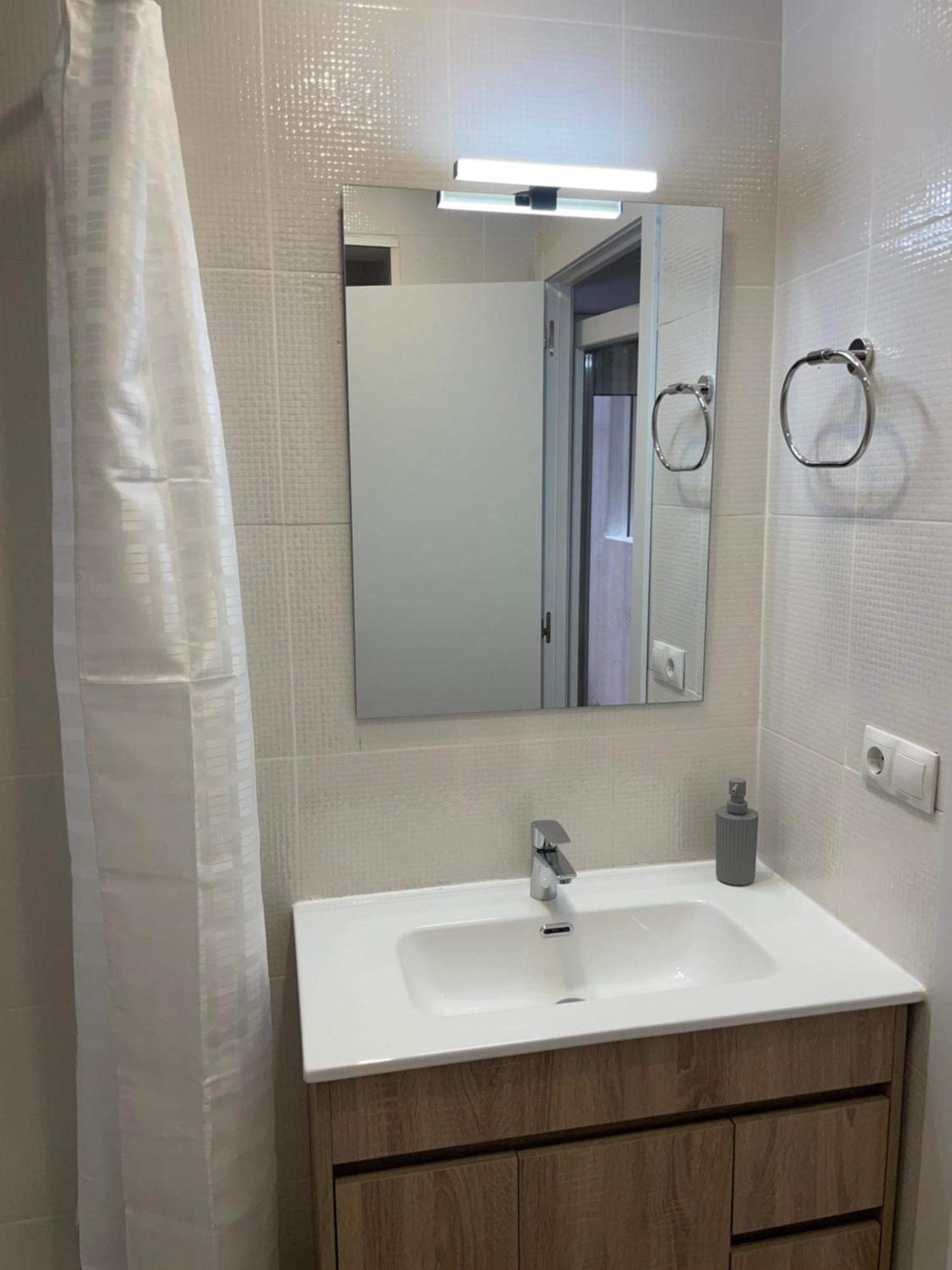 Apartamentos Tarradellas Sants Estacio Apartment