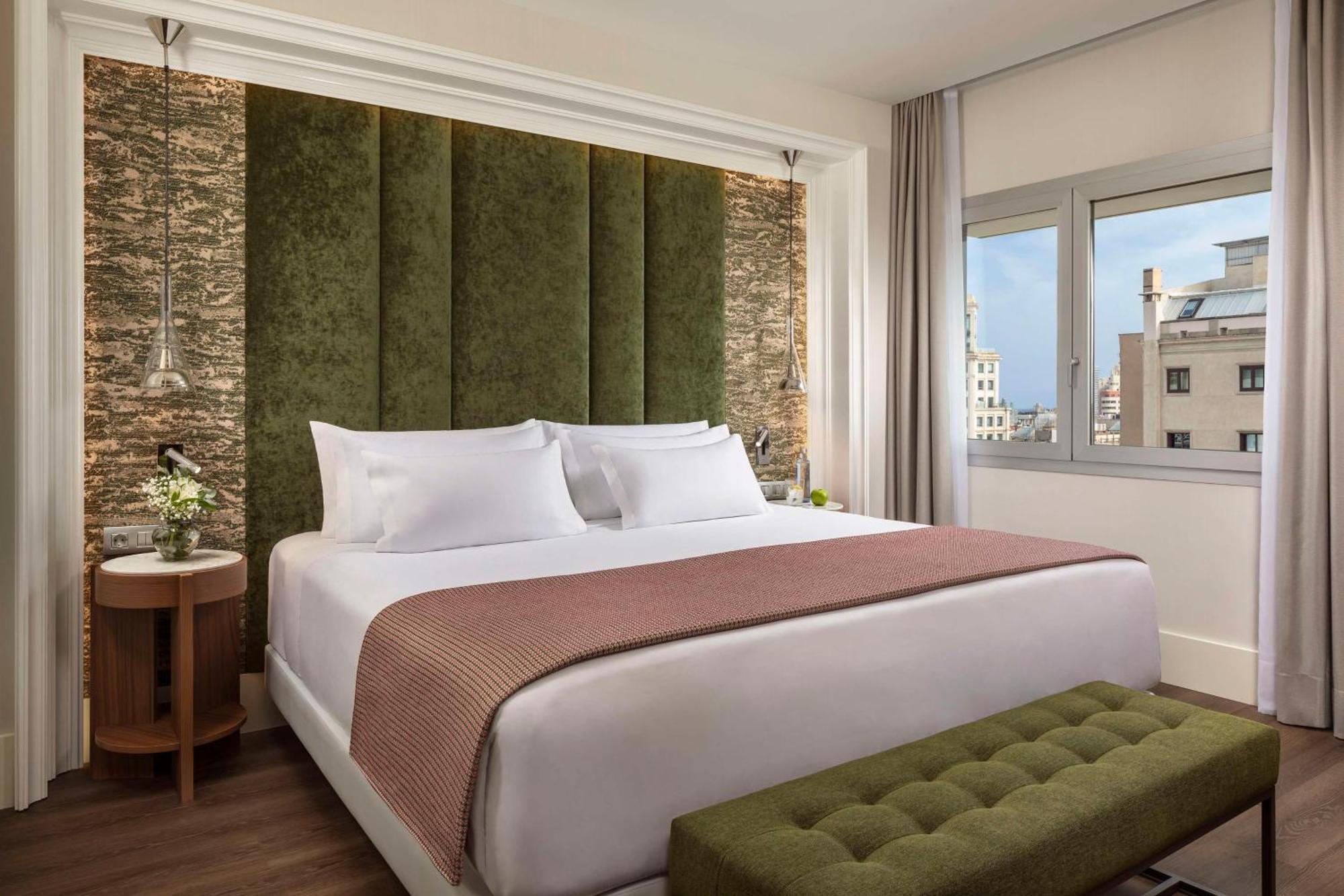 Hotel Nh Collection Gran Calderon 5*