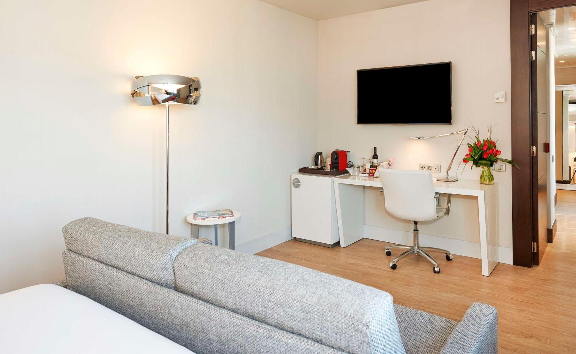 Nh Collection Gran Calderon Hotel 5*