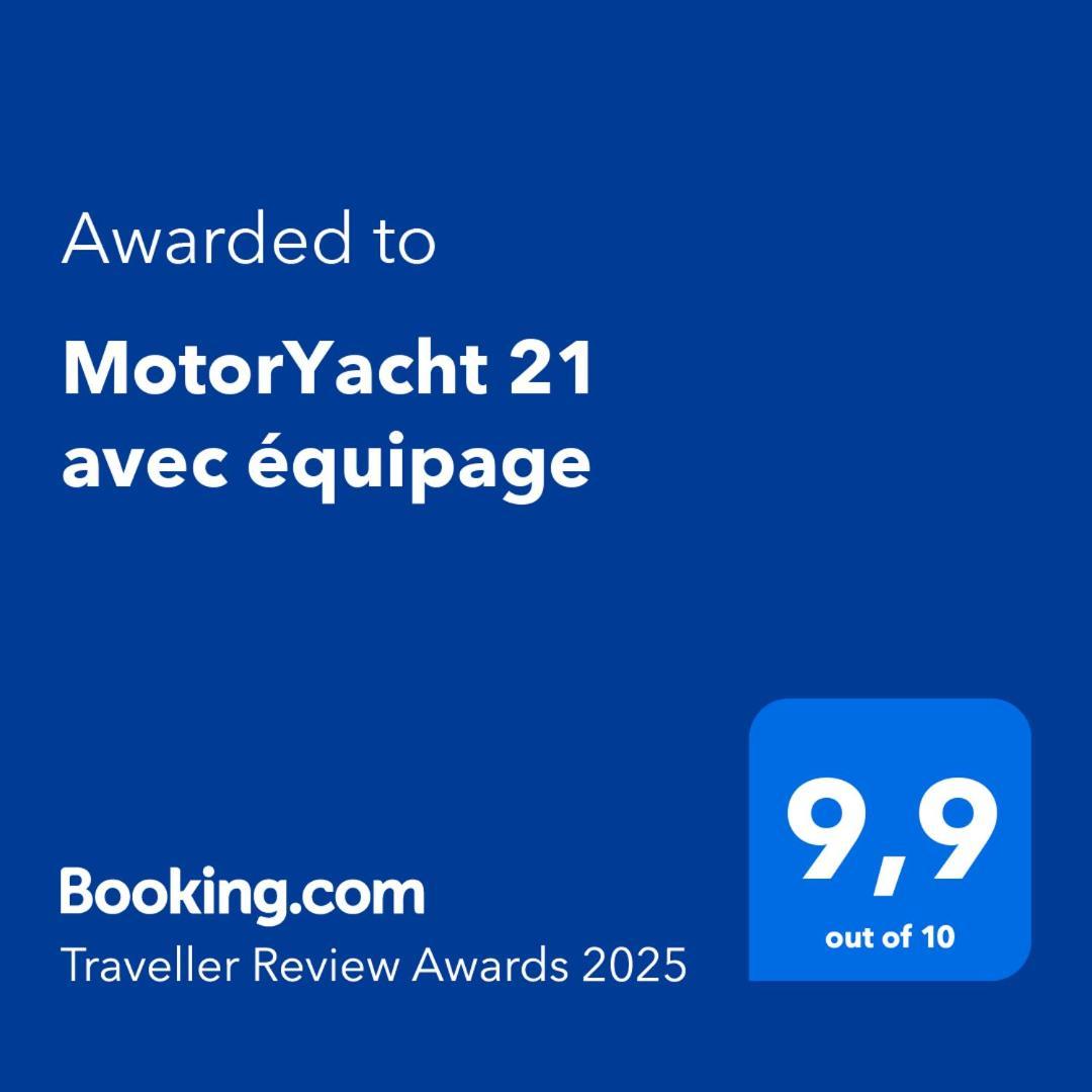 Motoryacht 21 Avec Equipage Hotel en barco Barcelona