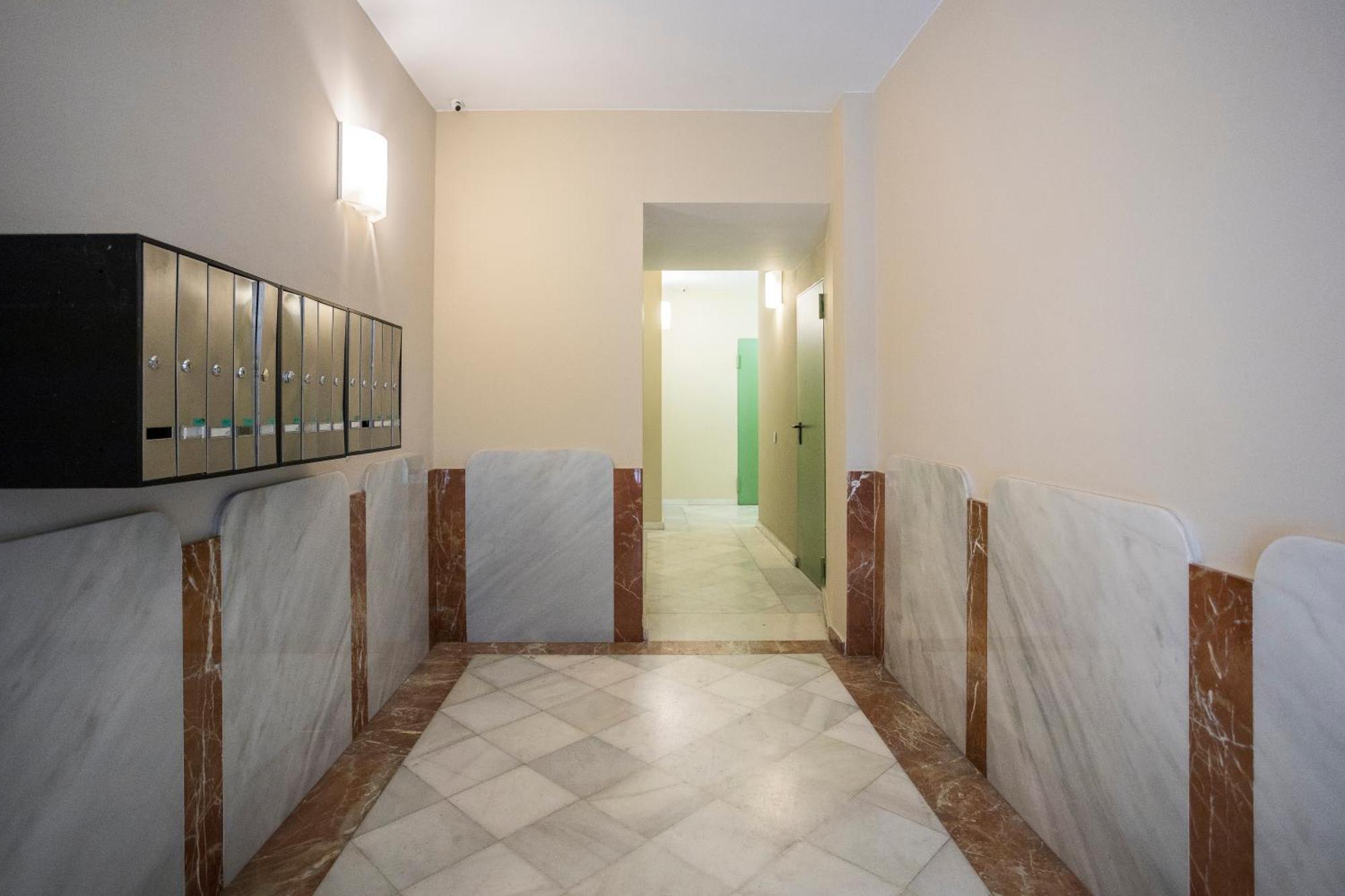 Apartamento Palau De La Musica 3 *