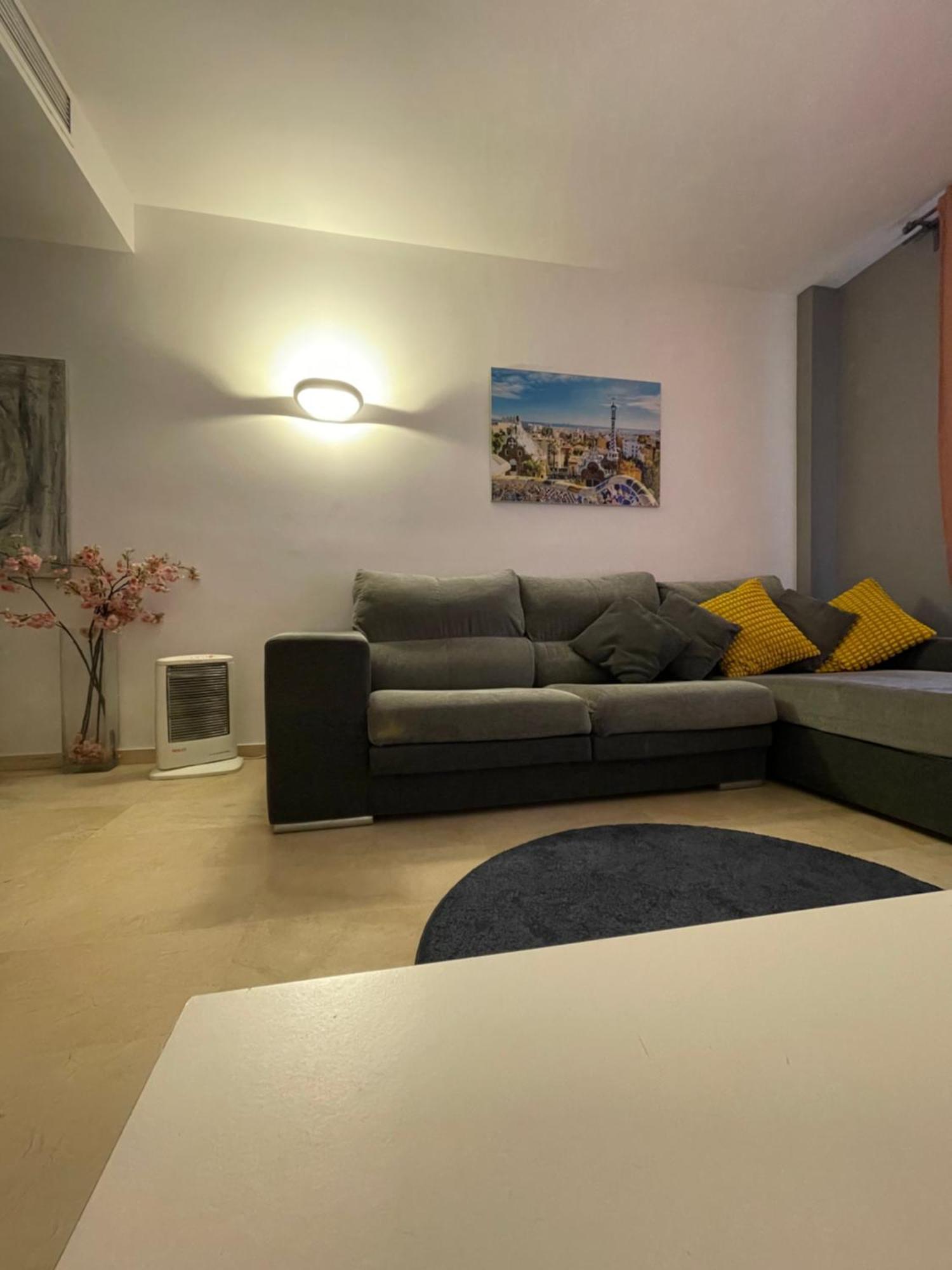 Comfy Downtown + Private Terrace Apartamento Barcelona