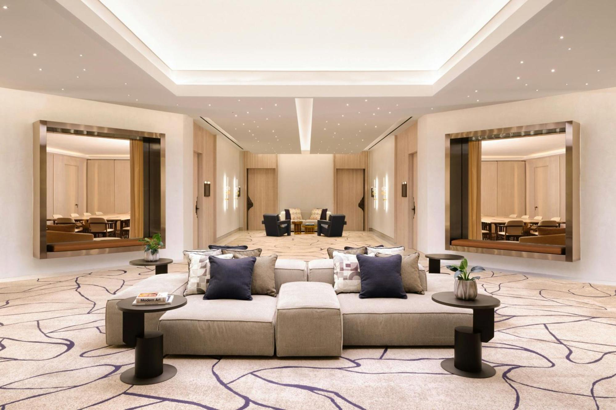 Arts Hotel