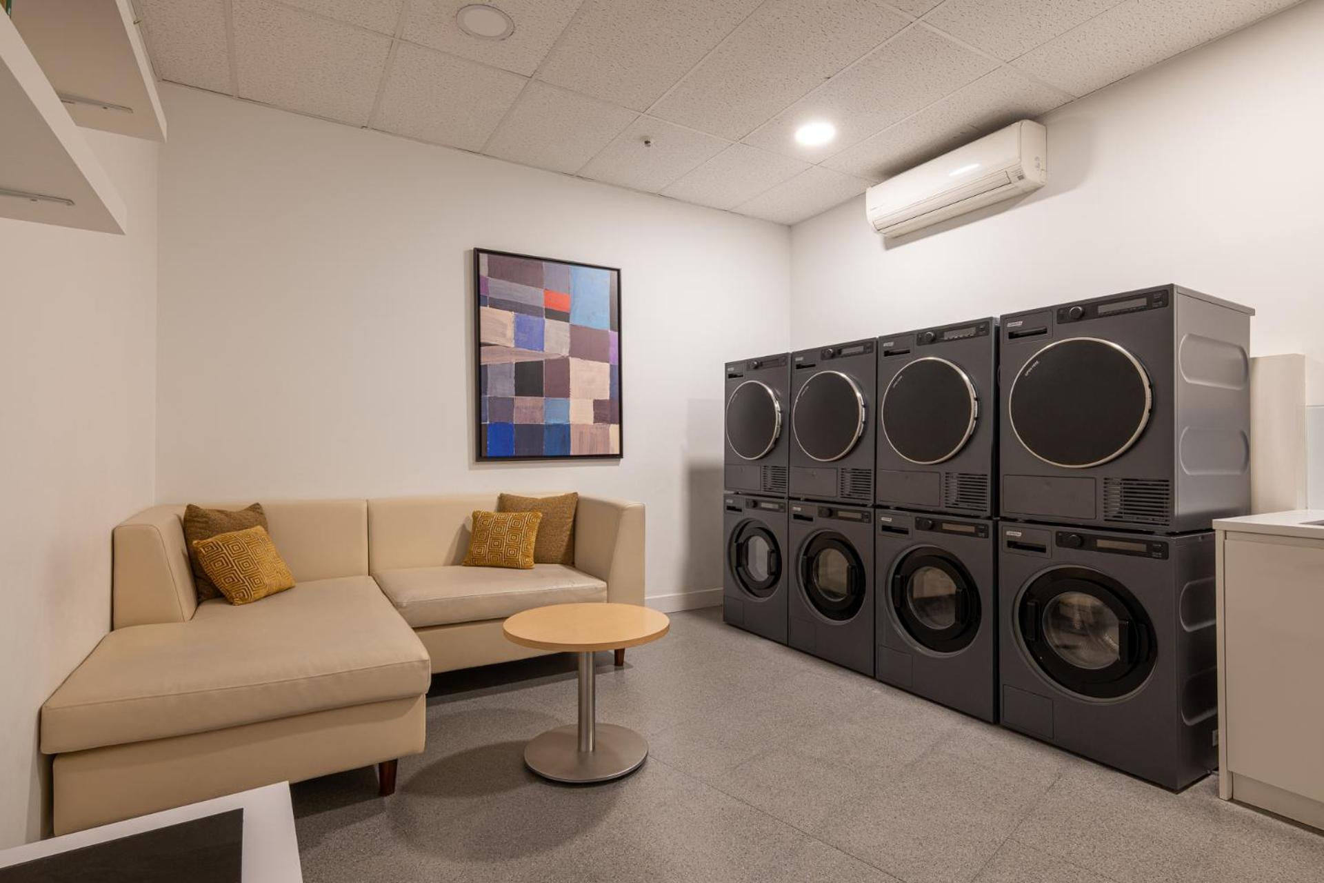 Naitly Poblenou 4* Barcelona