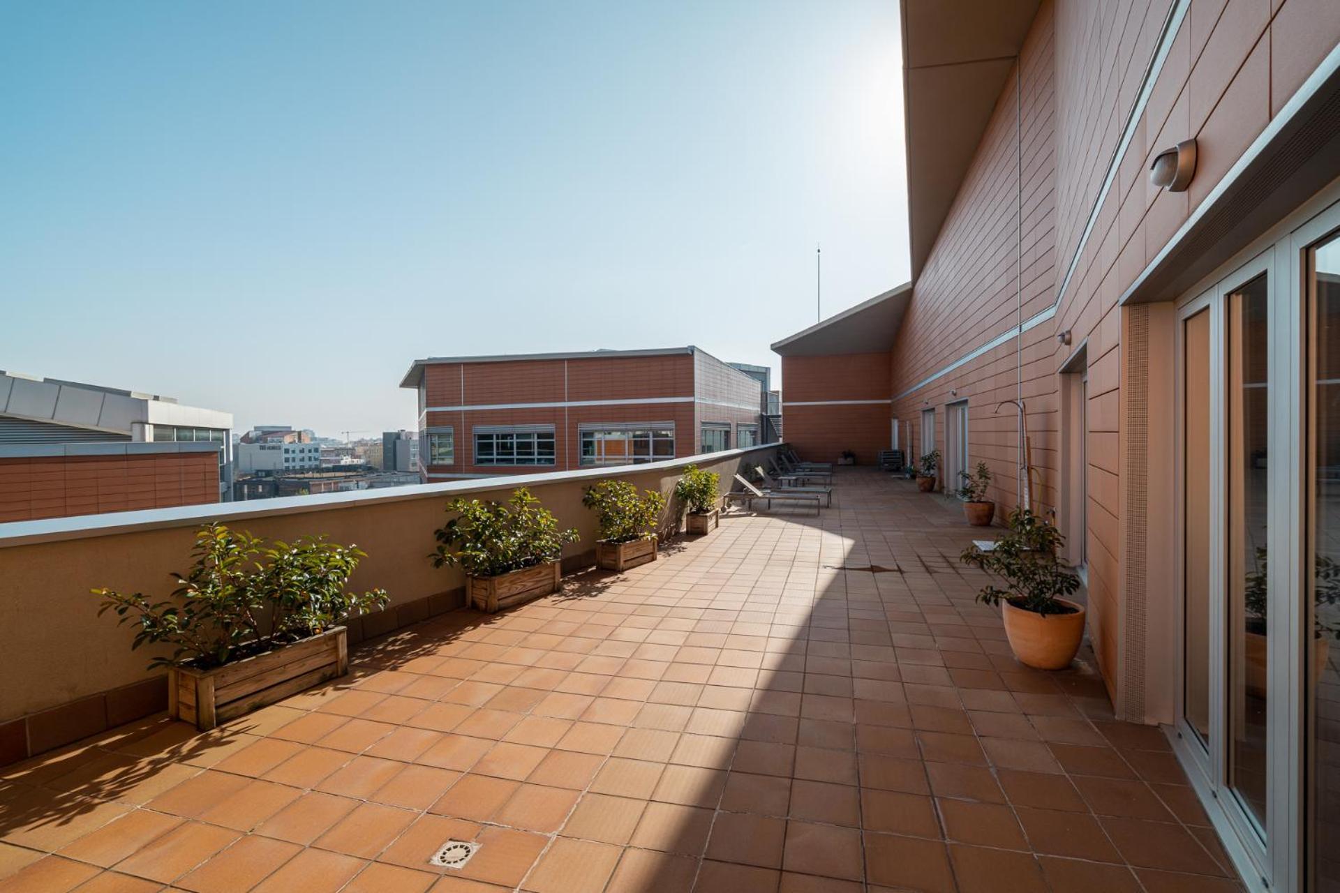 Naitly Poblenou Hotel 4*