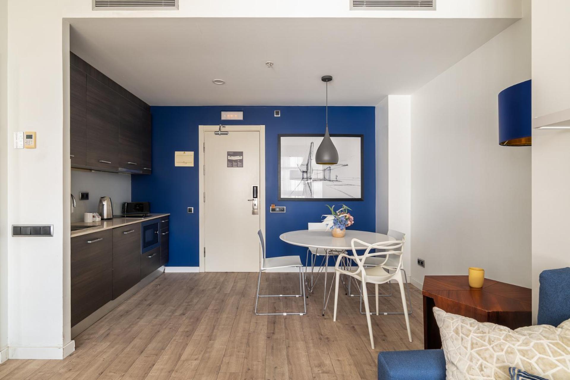 Hotel Naitly Poblenou 4*
