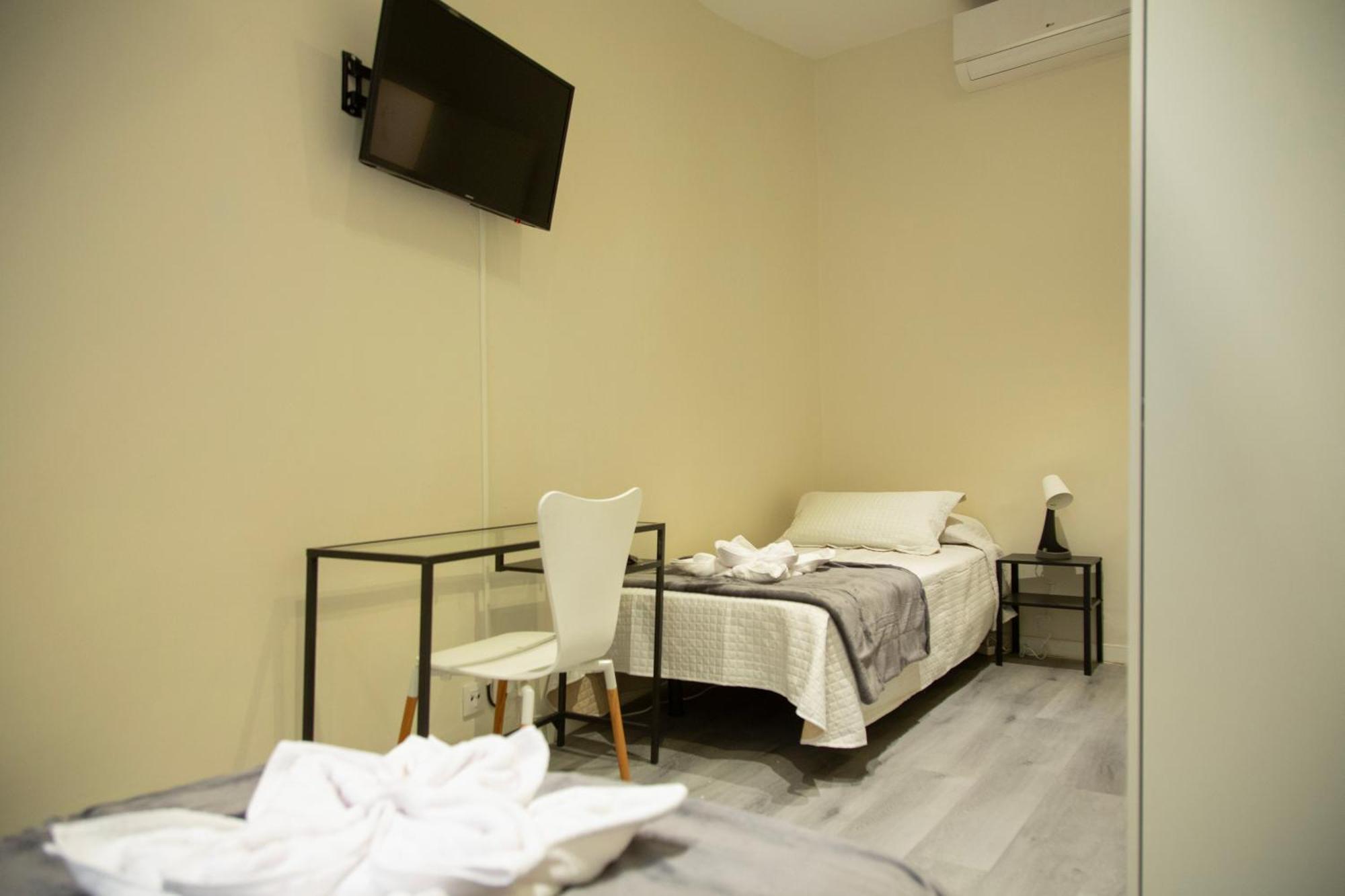Ramblas Guest house *