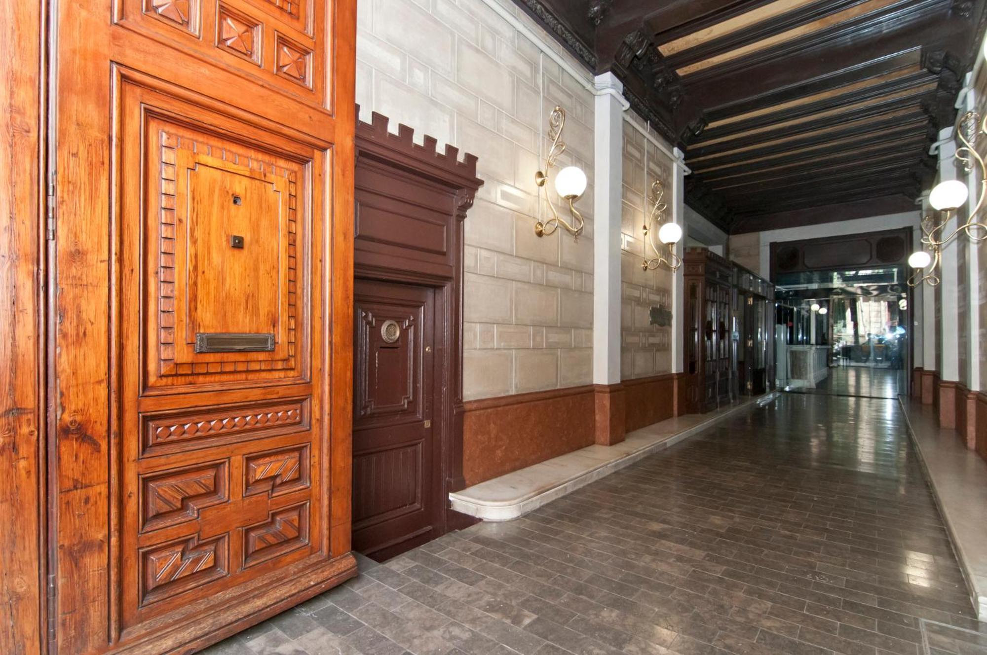 New Flat In The Center-eixample Passeig De Gracia Apartment