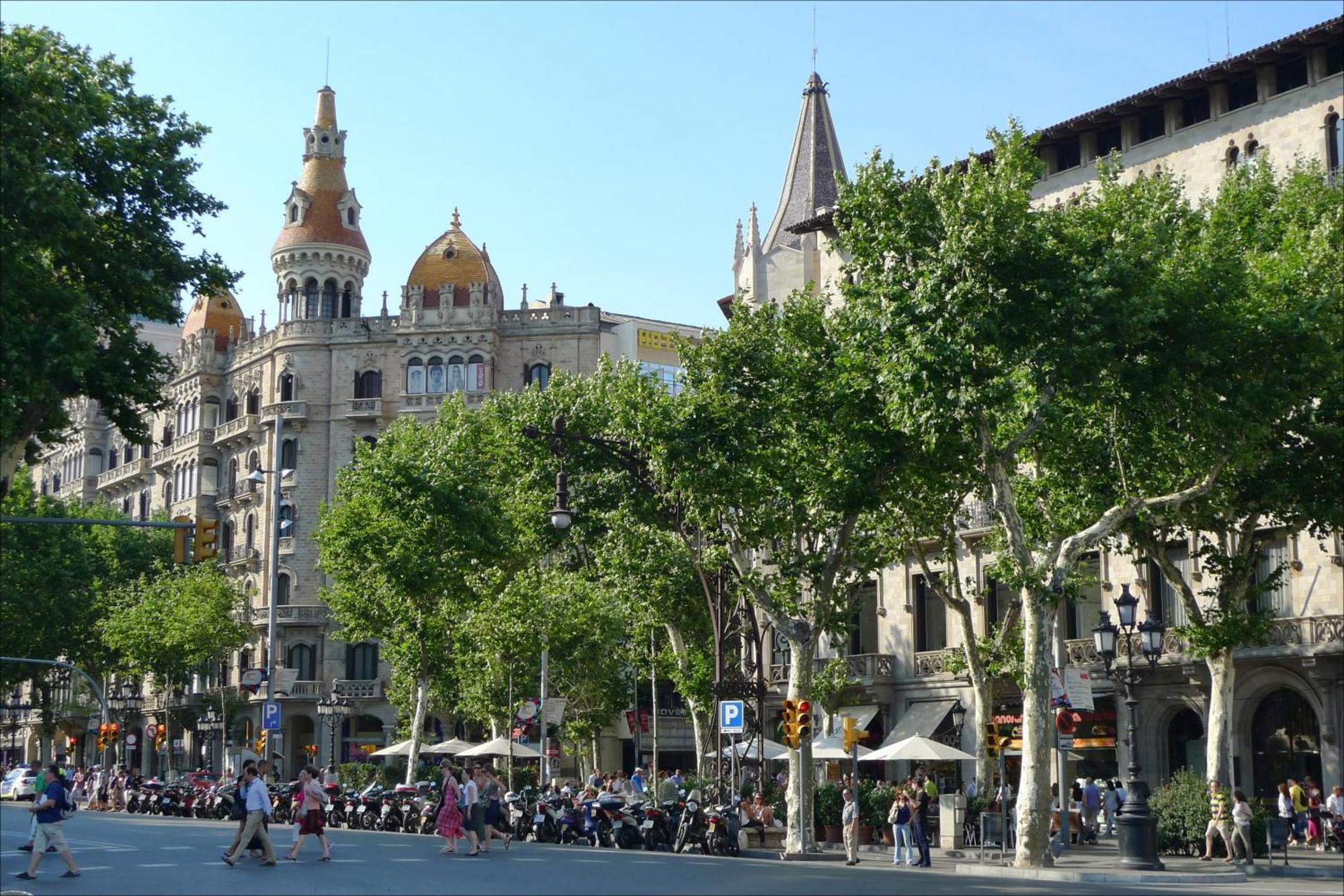 New Flat In The Center-eixample Passeig De Gracia Apartment
