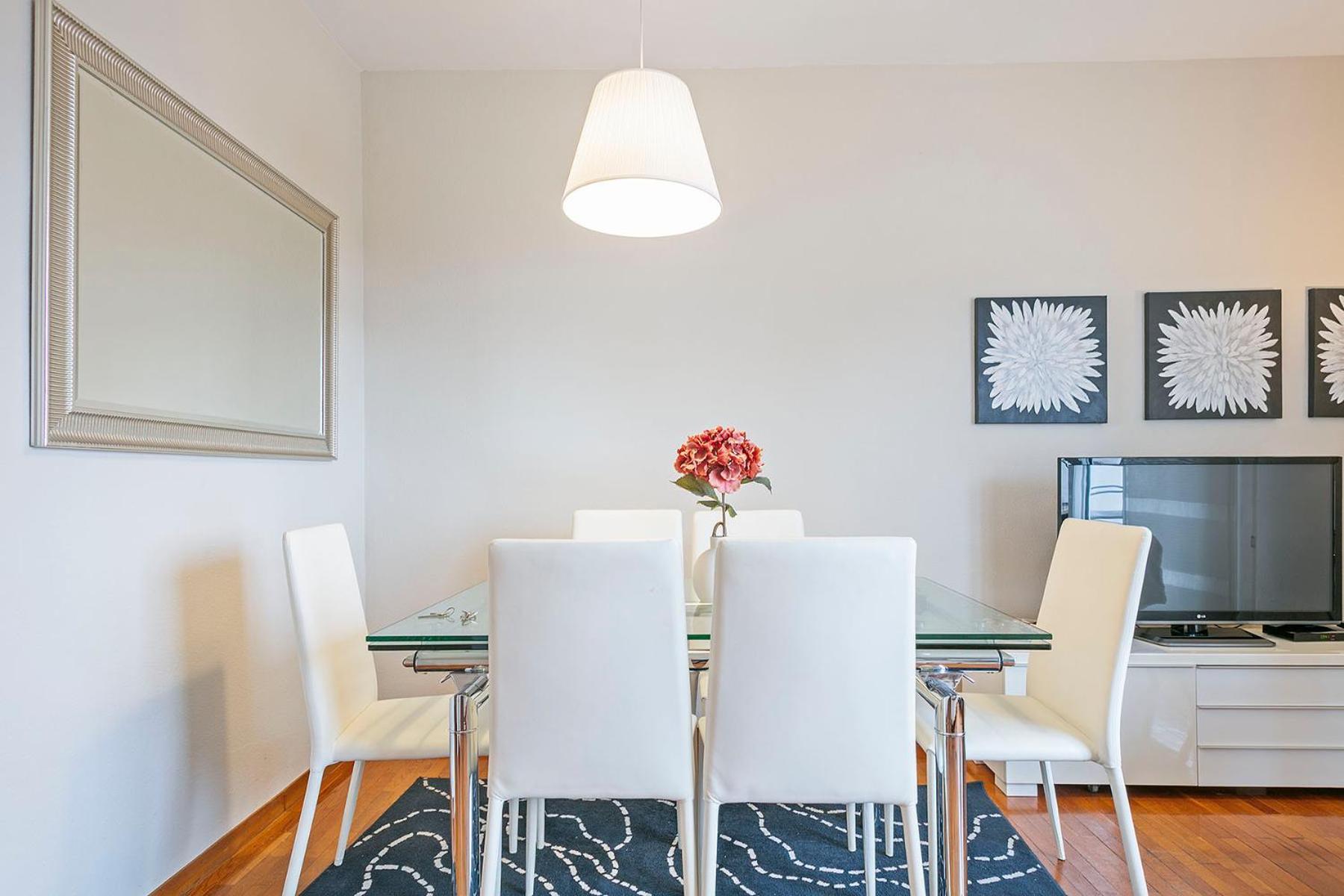 Sarria Attic Apartamento *
