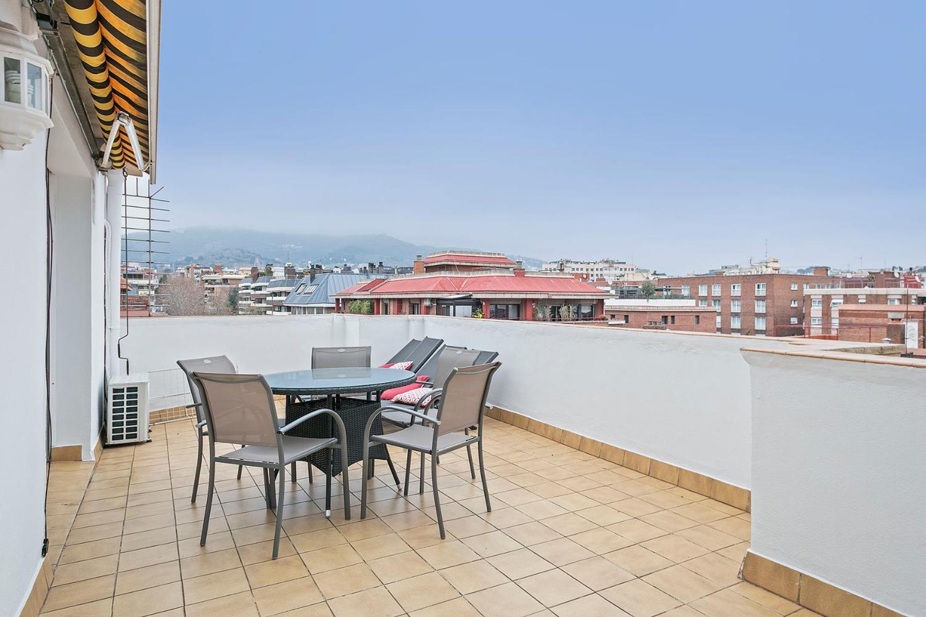 Sarria Attic Apartamento