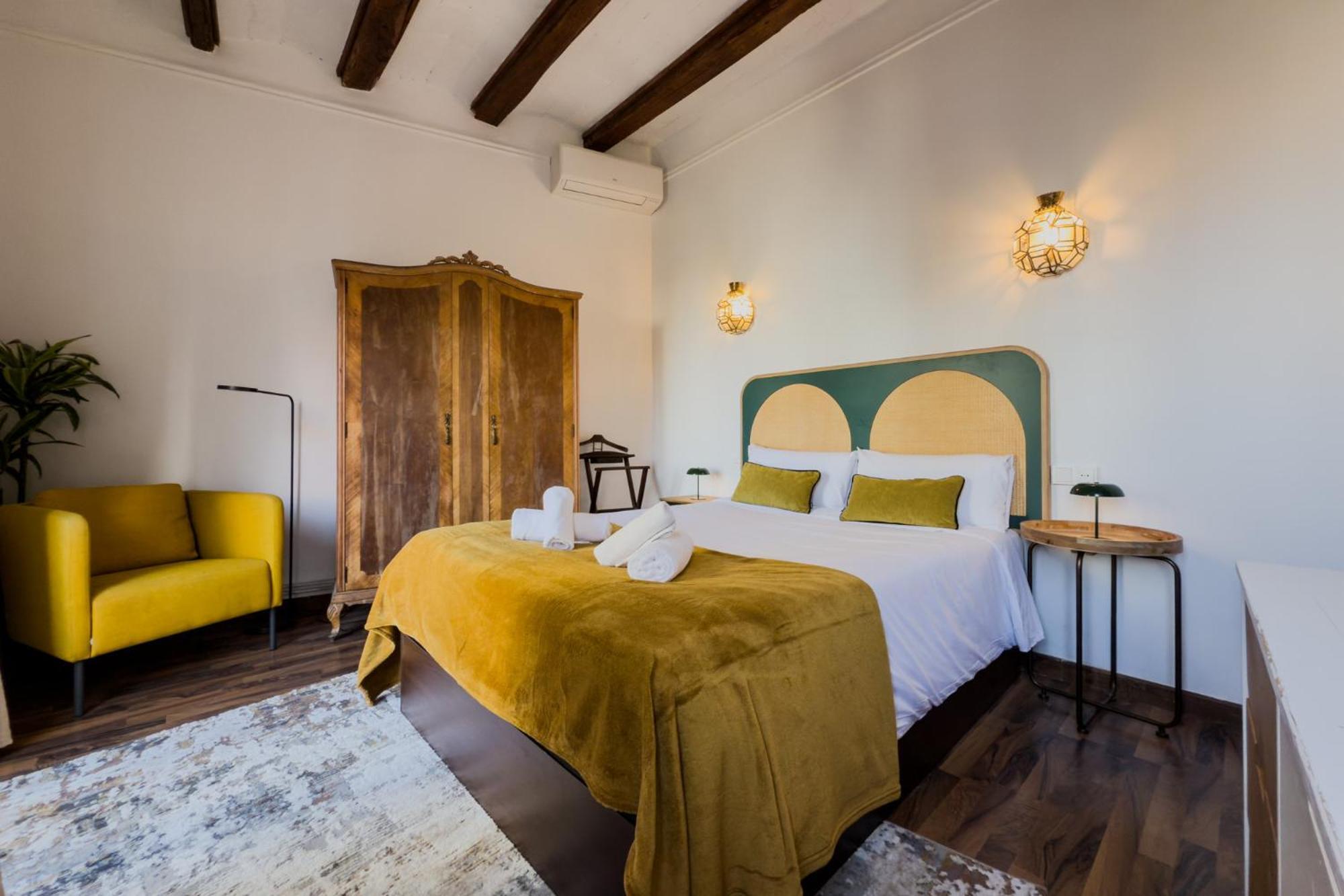 Apartamento Magalhaes - Trad Flat In Poble Sec, Near Ramblas *
