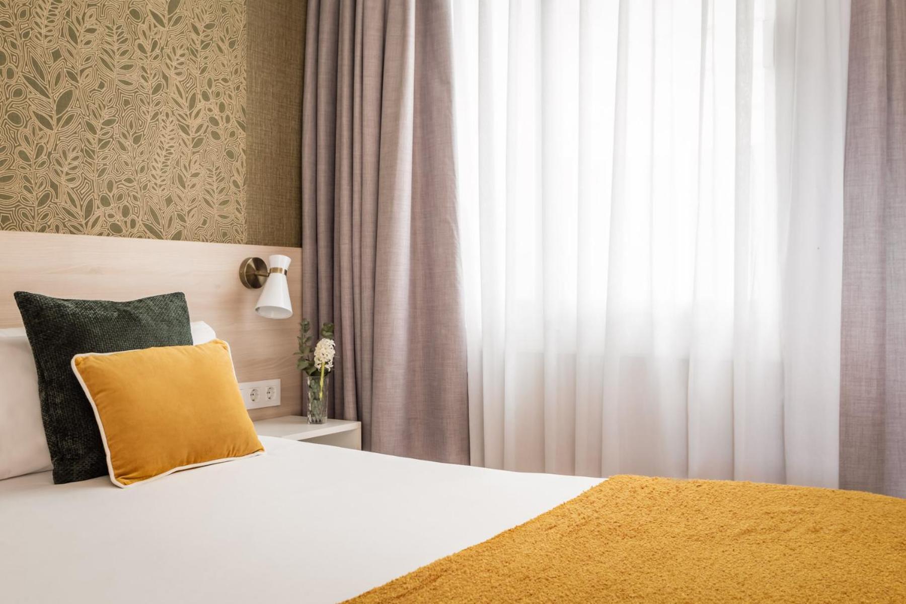 Bypillow House Hotel