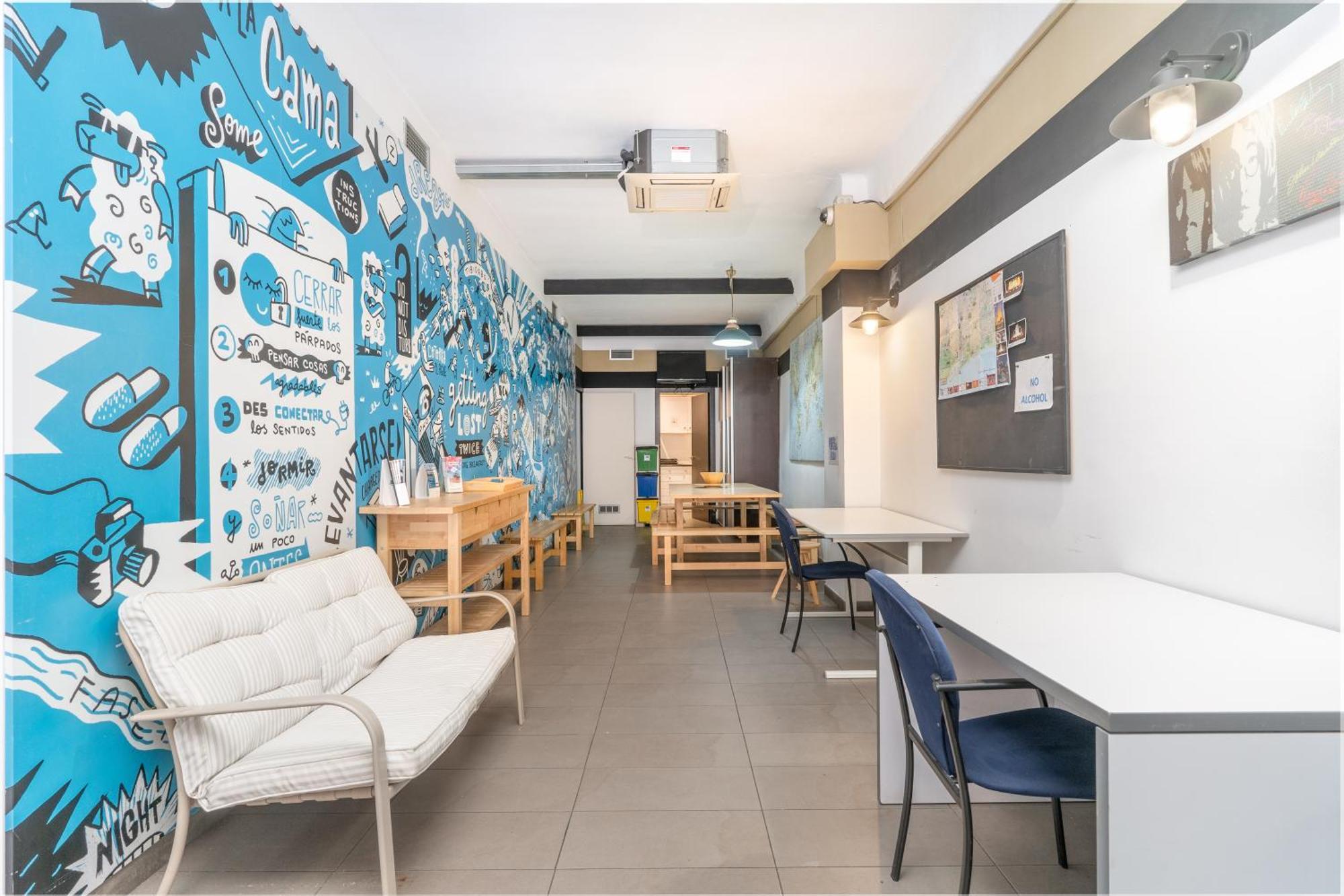 Hostal Bedcelona Gracia *