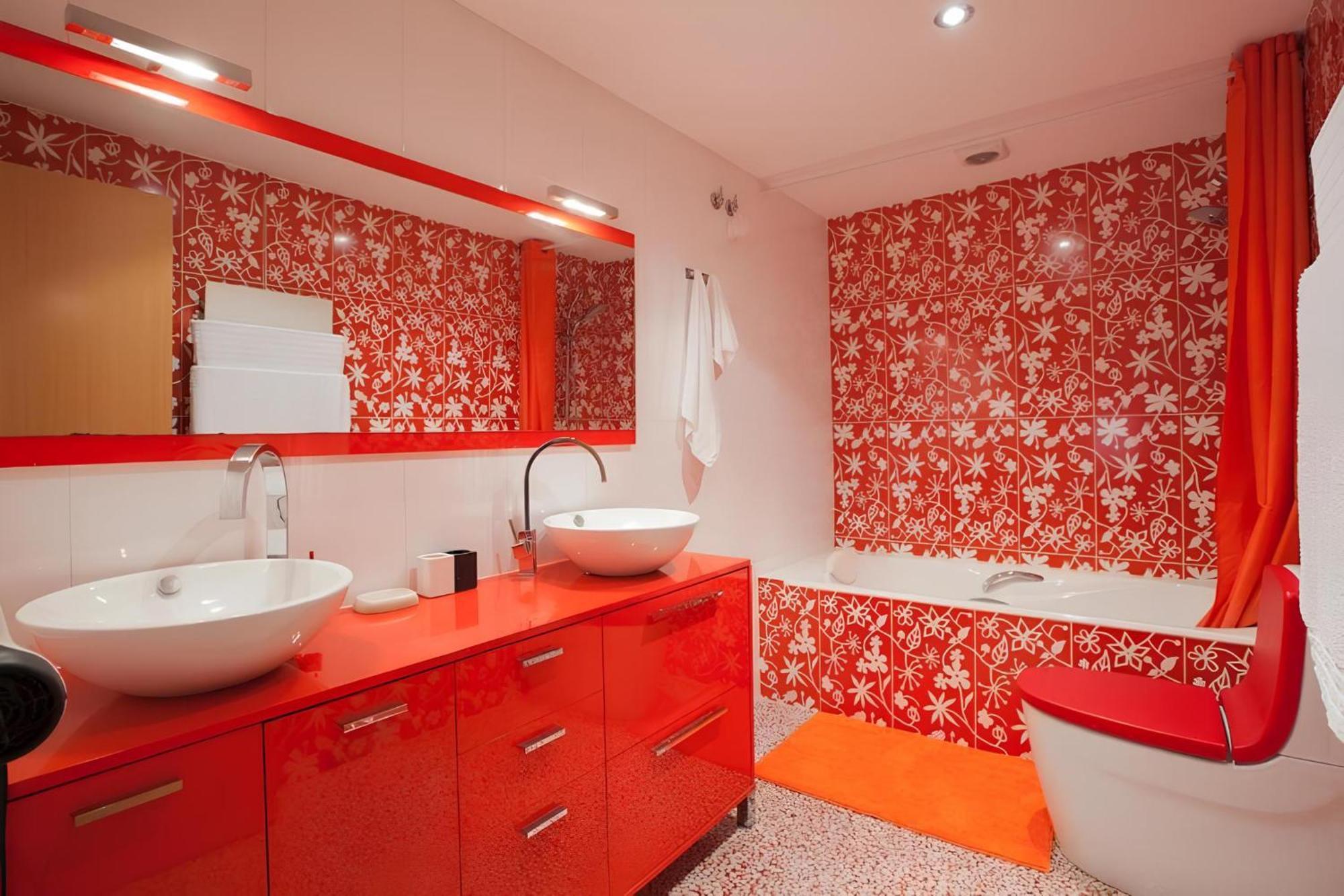 Vale Apartment