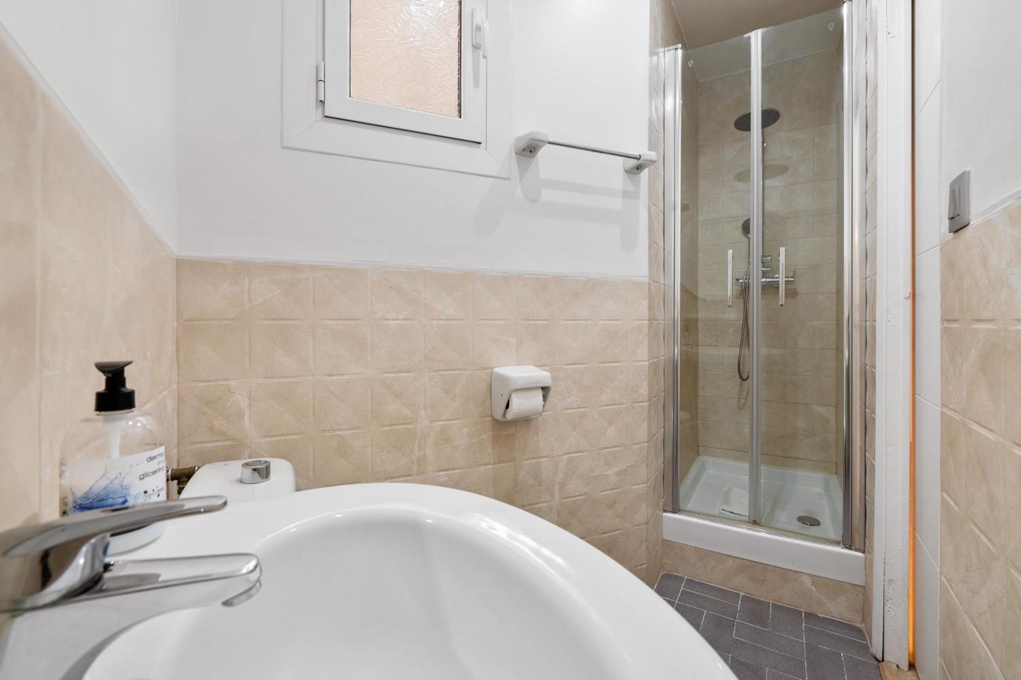 Destination Downtown - Ultra Apartment Barcelona