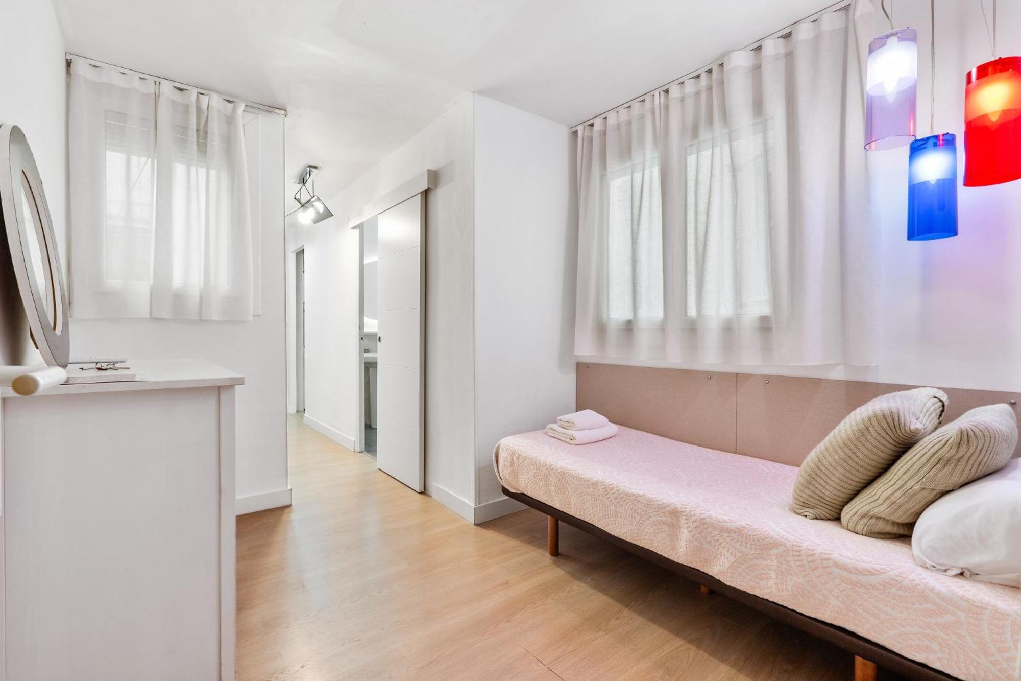 Destination Downtown - Ultra Apartment
