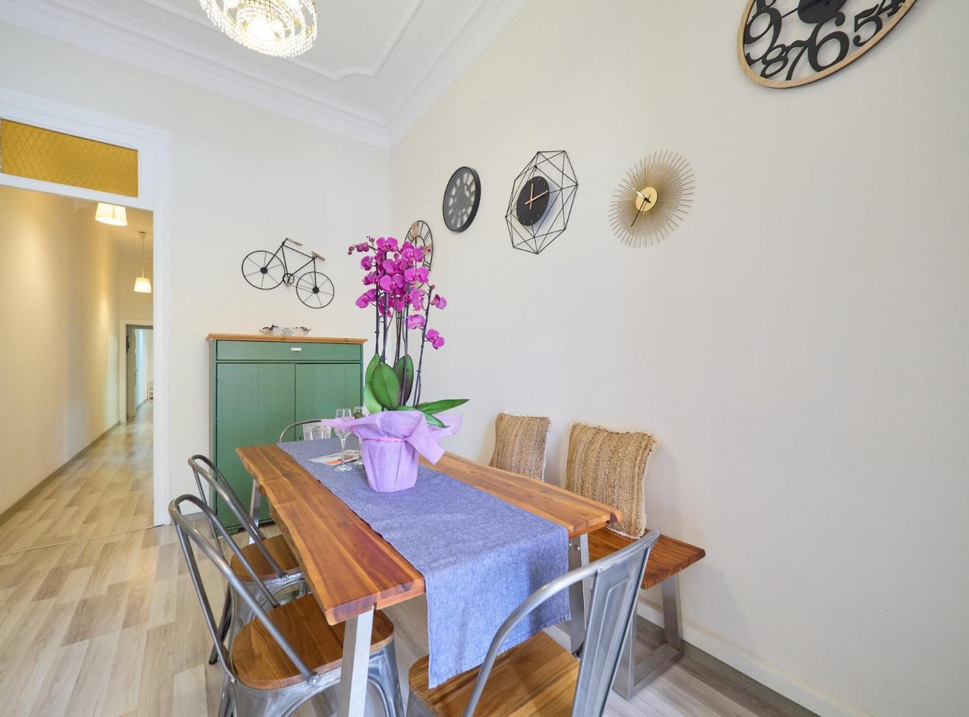 The Living Apartamento