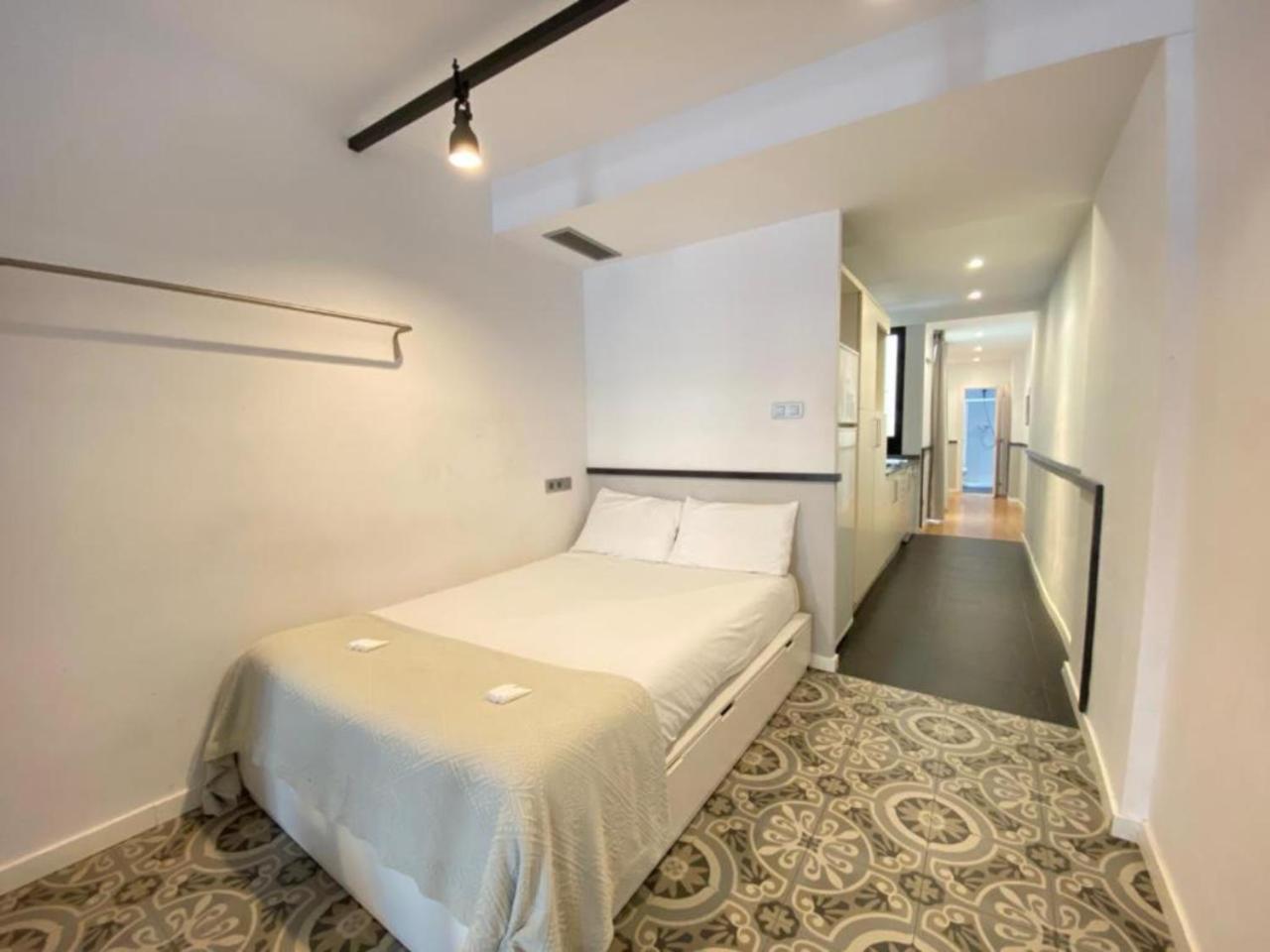 Apartment Liceu By Gaiarooms