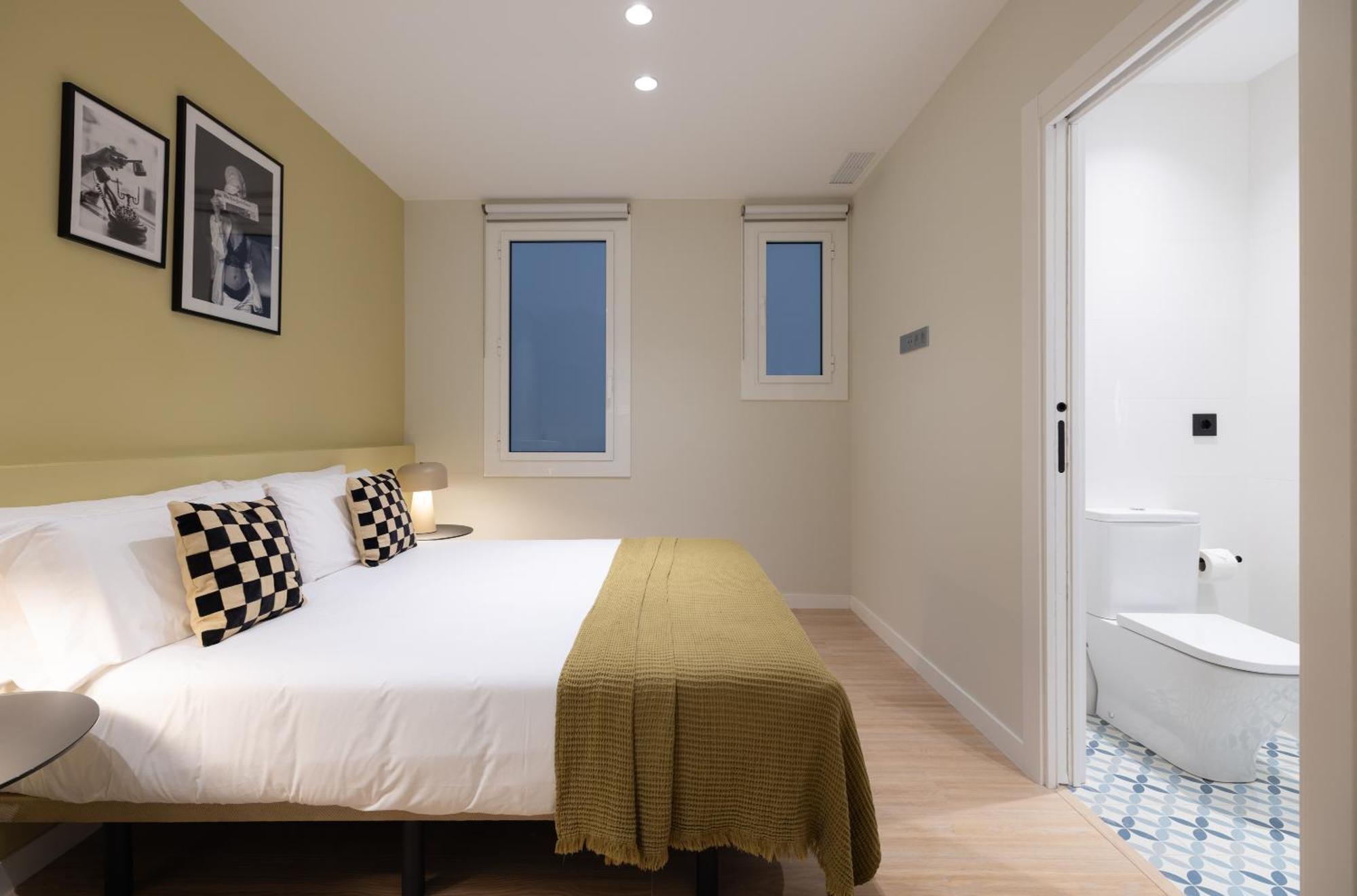 U-nique Muntaner Apartment