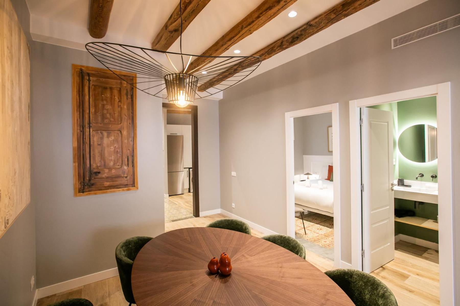 11mal1055 - Fantastic Near Sagrada Famil Barcelona