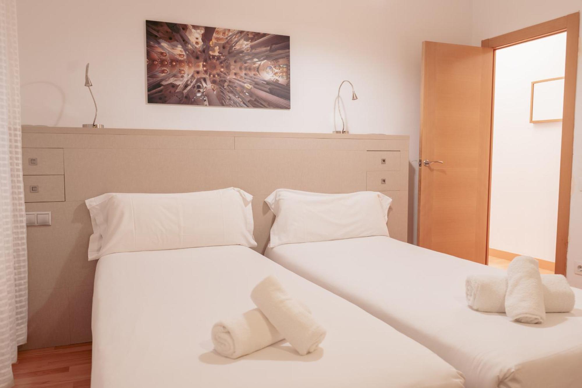 Ola Living Sagrada Familia *