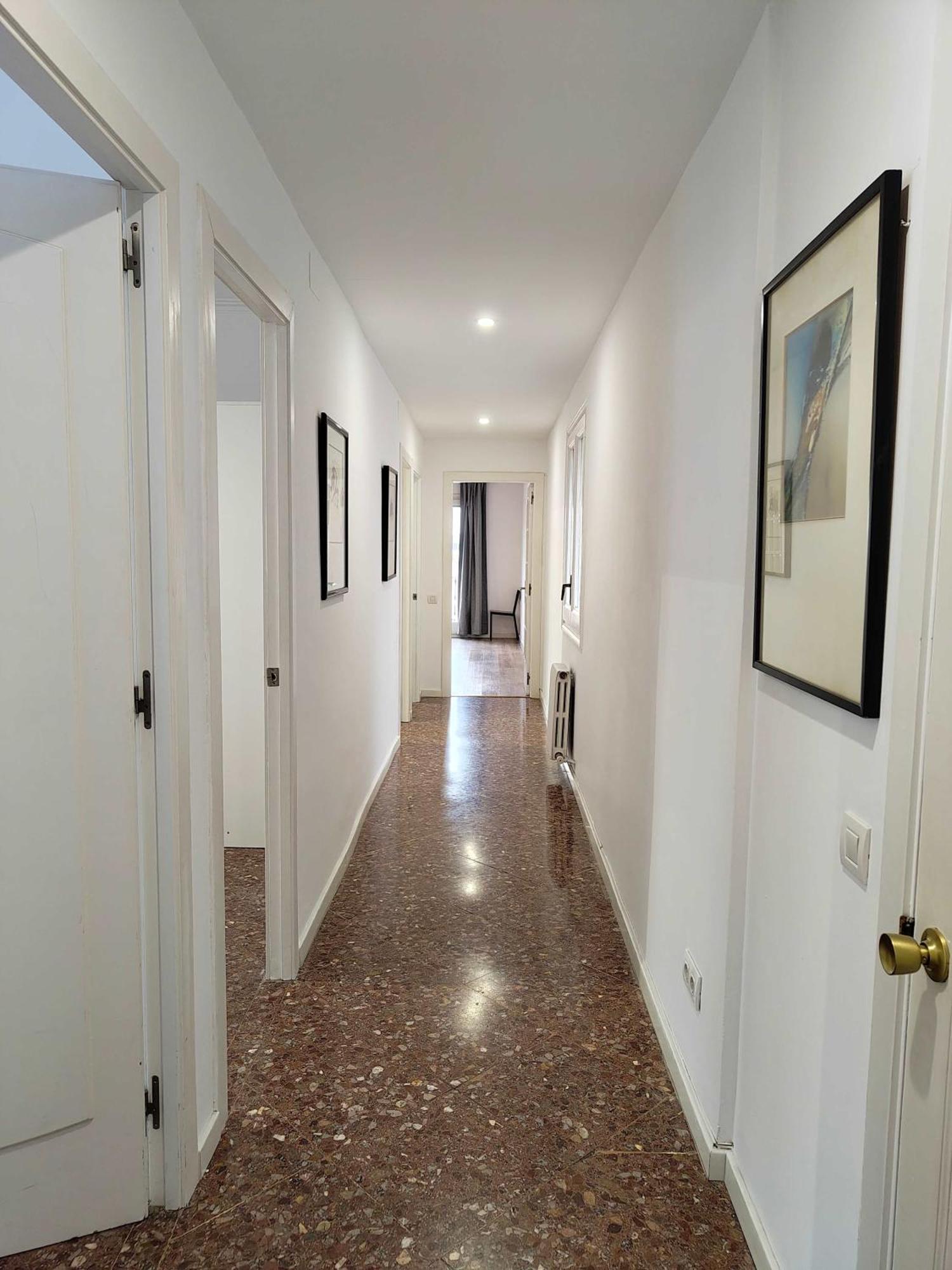 Apartamento Big For 14 In The Heart Of Eixample