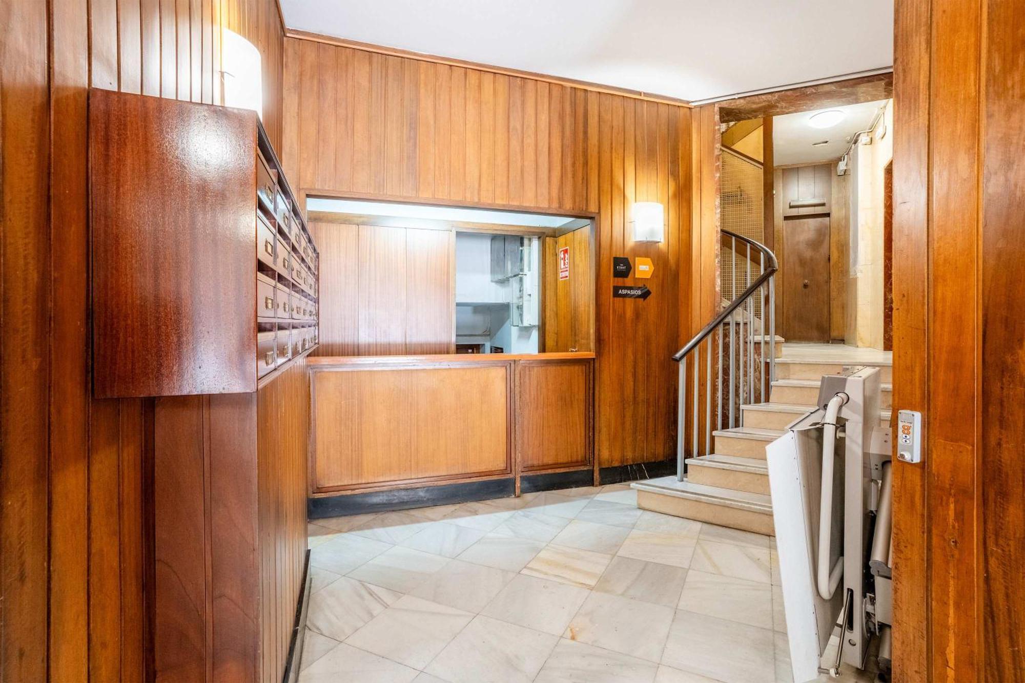 Big For 15 In The Heart Of Eixample Apartamento Barcelona