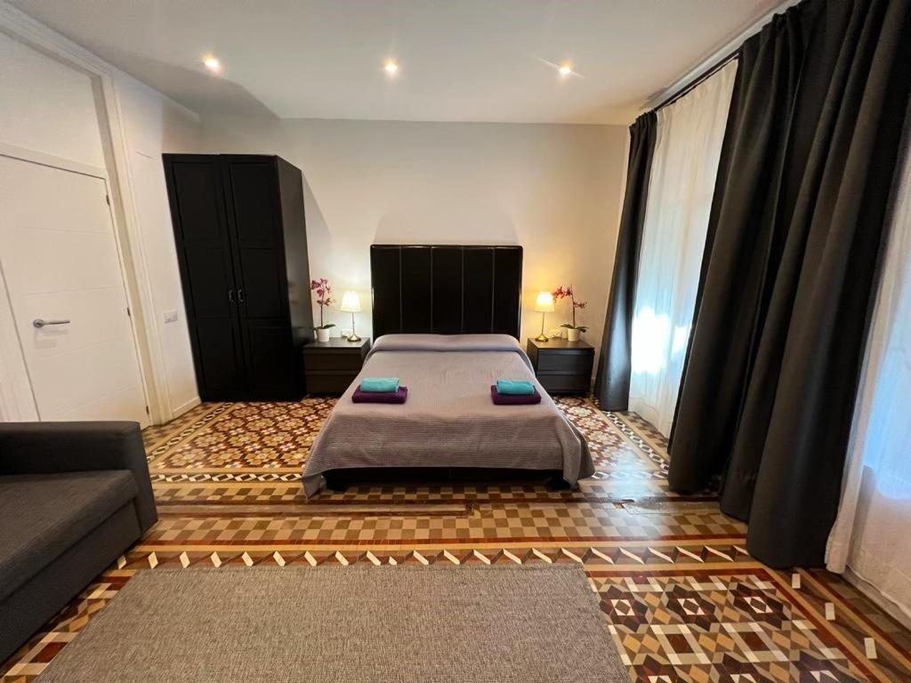 Bed and breakfast Rooms Balmes *