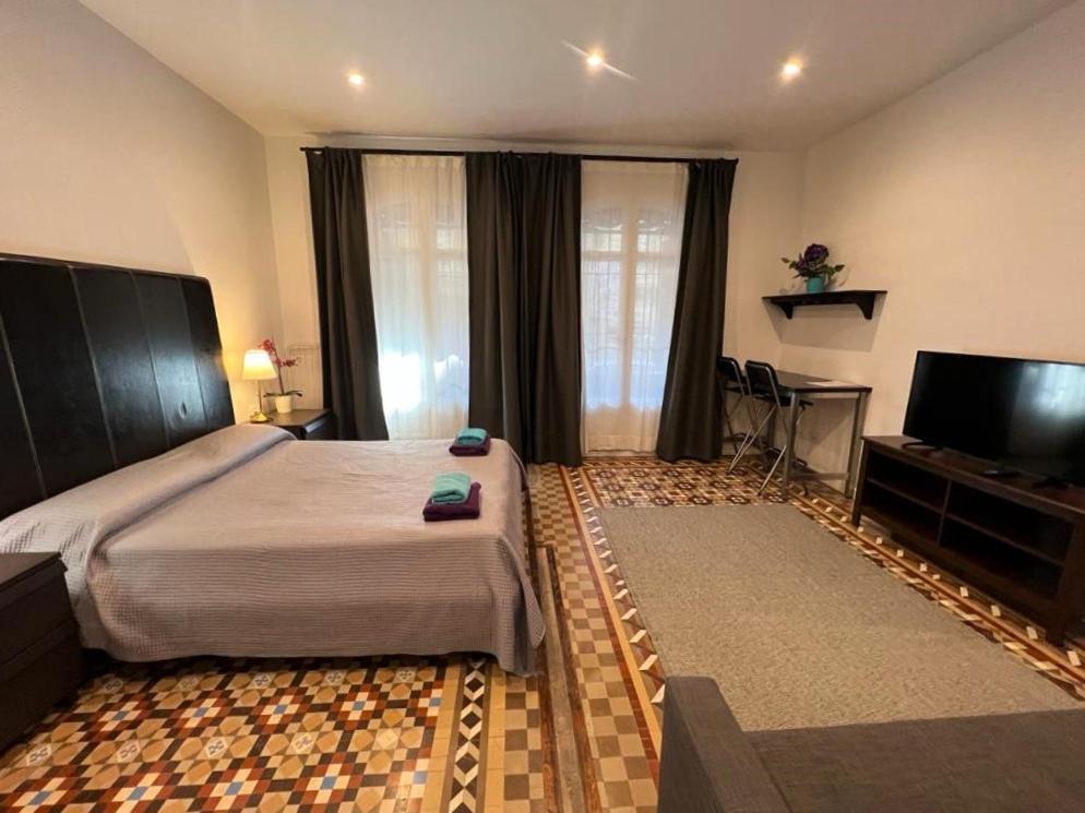 Rooms Balmes Bed and breakfast