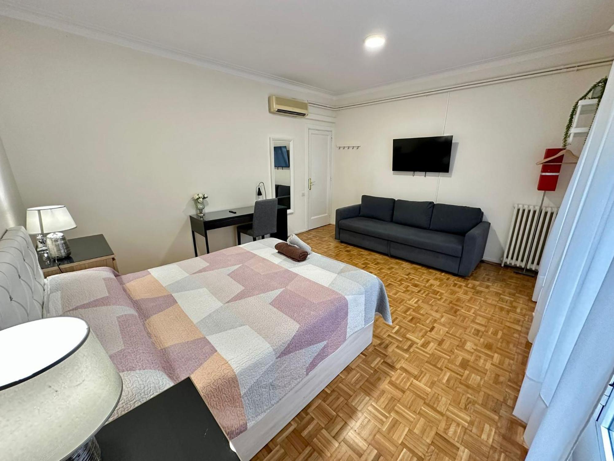 Bed & Breakfast Villaroel